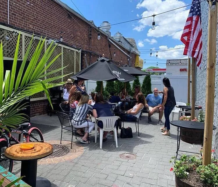 RIDGEWOOD STATION TAVERN 3231 SUNRISE HIGHWAY WANTAGH