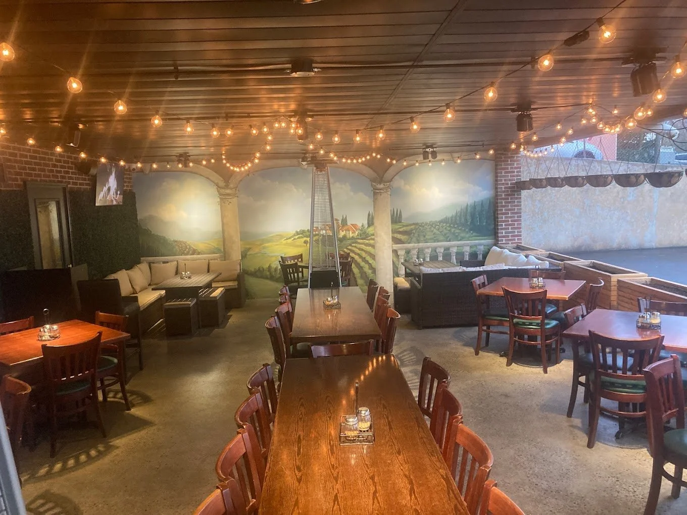 UMBERTO'S OF GLEN COVE 246 GLEN STREET GLEN COVE