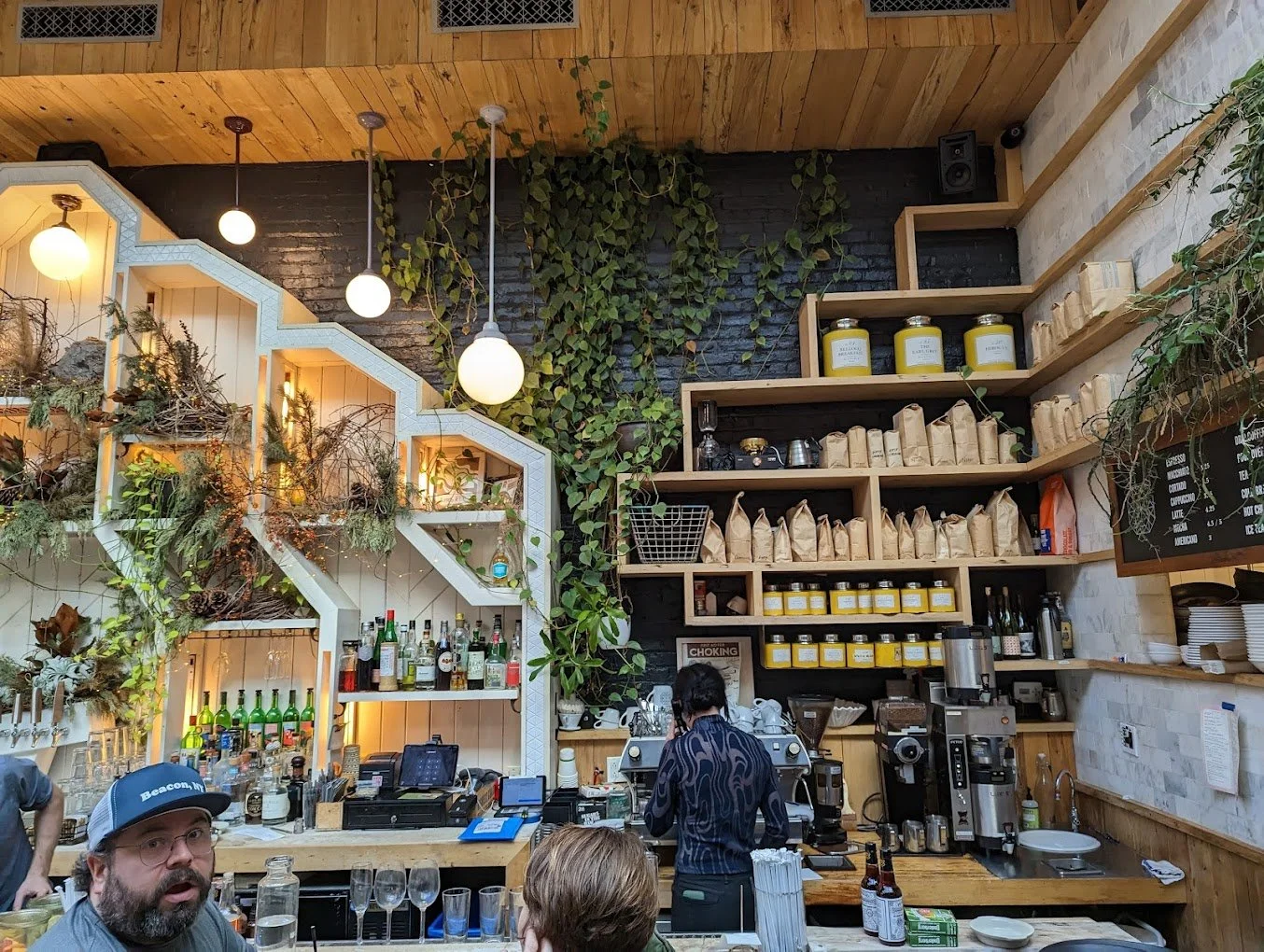 SISTERS 900 FULTON STREET