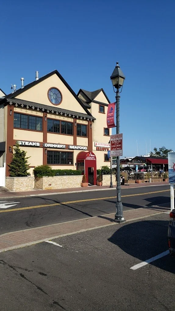 HIBISCUS ON THE MILE 23 WOODCLEFT AVENUE FREEPORT