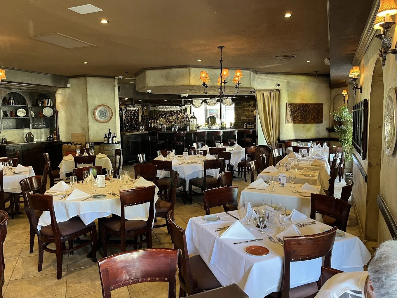 BRIOSO 174 NEW DORP LANE