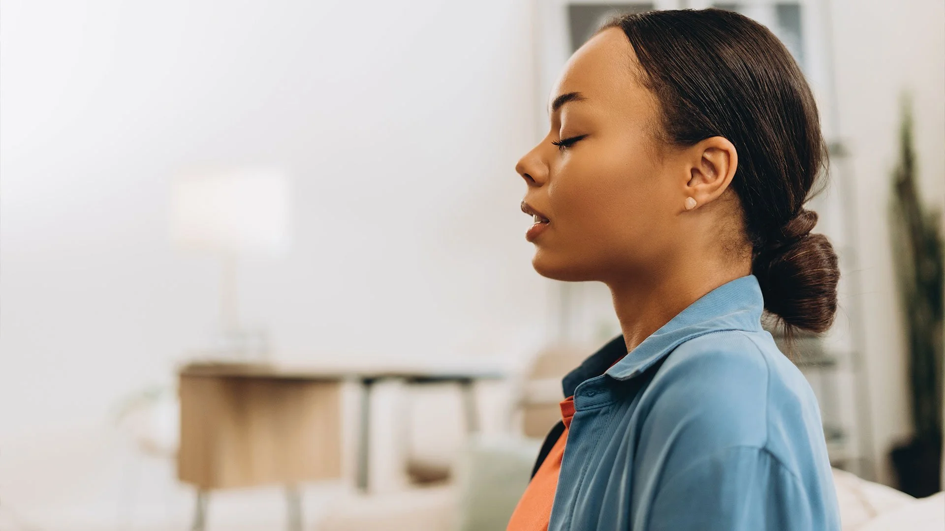 5 Grounded Ways to Calm Anxiety (That Go Beyond “Just Relax”)