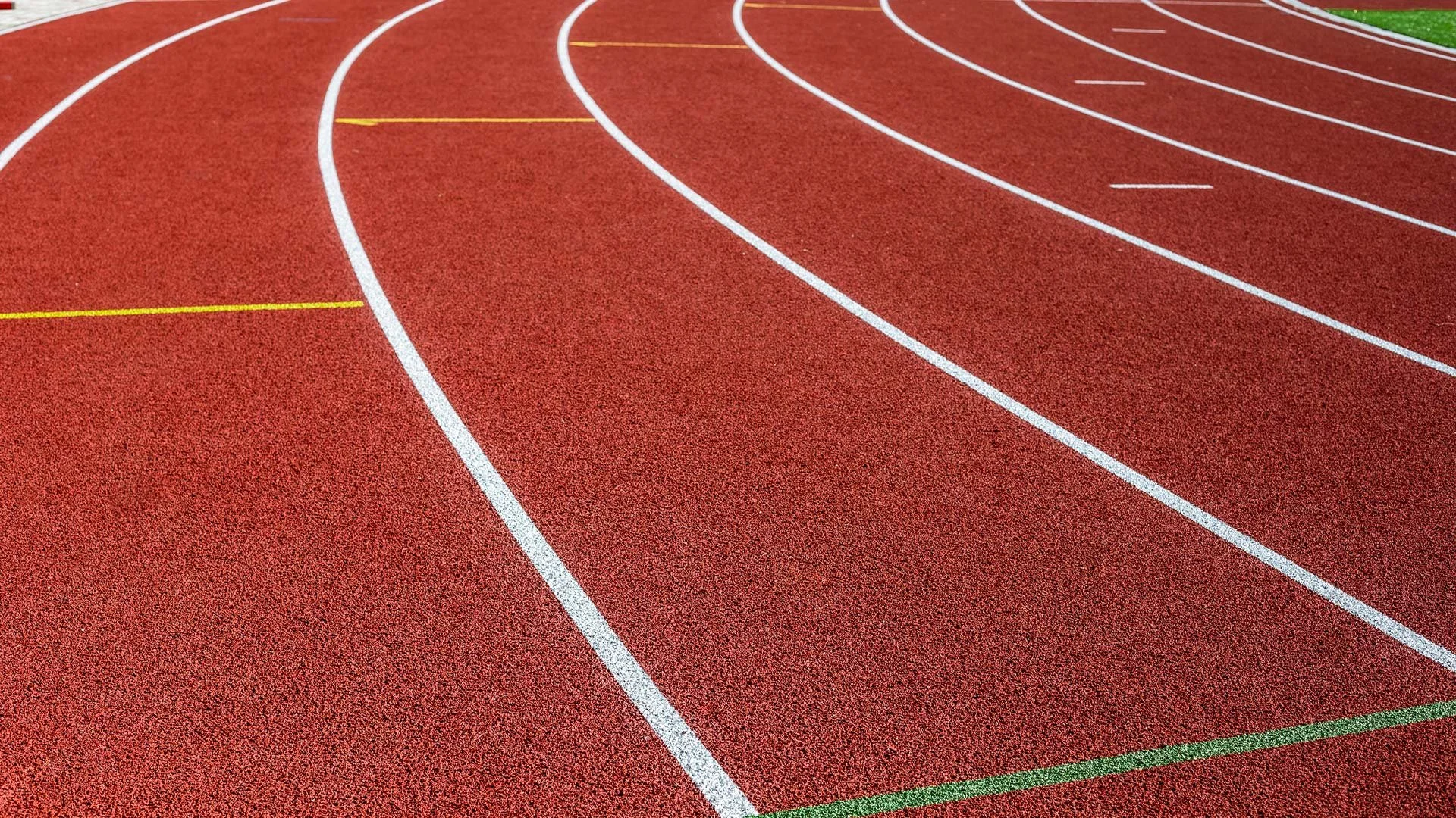 Tahmar Upshaw Ran the 800 Meters Faster Than the T46 Record Book Had Ever Seen