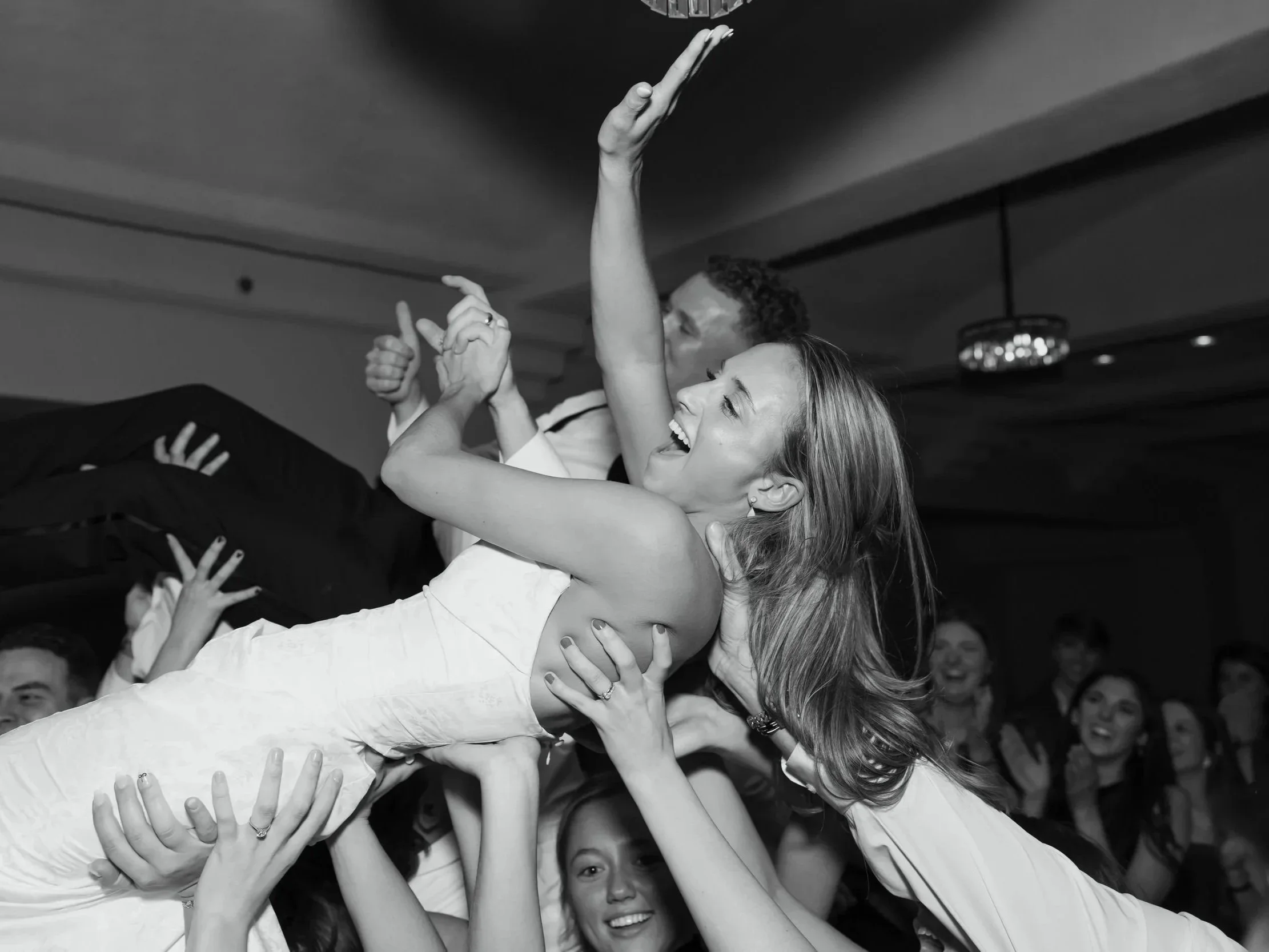 How to Keep Your Dance Floor Packed All Night Long