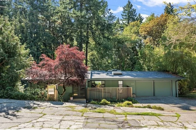 Closing out 2025 with some joy and a home thirst trap - here&rsquo;s an ✨OFF MARKET ✨home snatch for my besties after a few swings and misses.

Thanks to some of the best collaborators and co-op agents in the biz @calleholmgrenpdx 🫶🏻