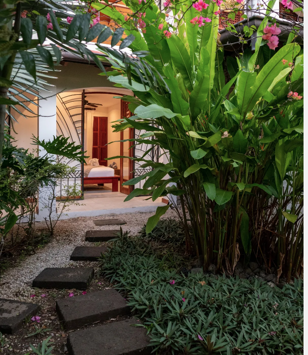 Costa Rica Surf Retreat 