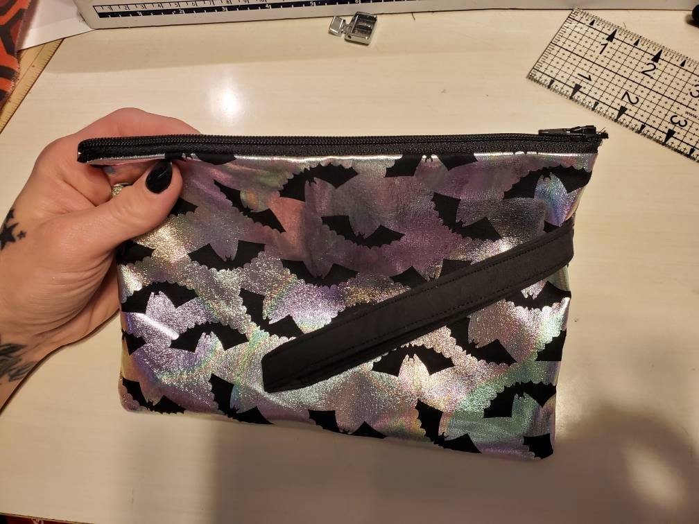 https://i.etsystatic.com/11702021/r/il/6082d4/3274076780/il_fullxfull.3274076780_7bfc.jpg