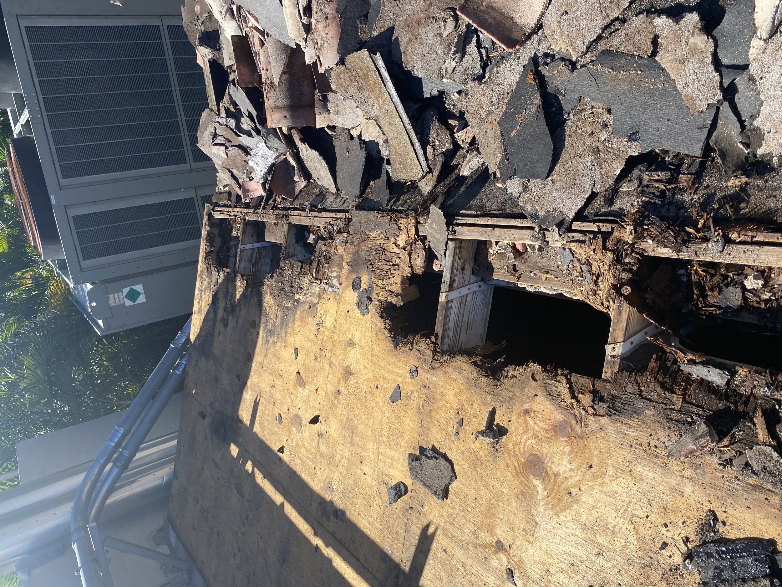 Roof demolition in Miami Lakes Hotel