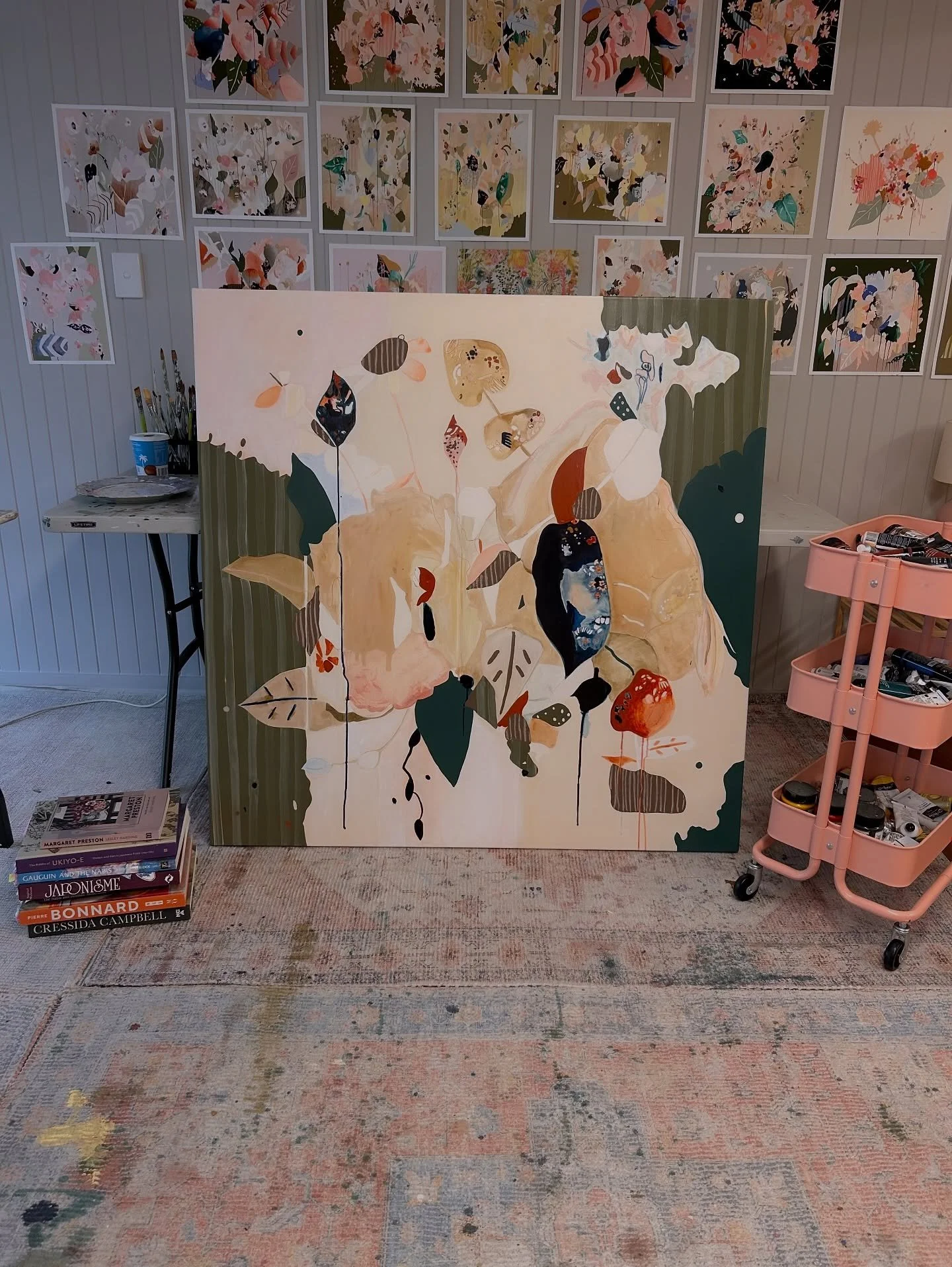 Me oh my it&rsquo;s nearly November&hellip; I&rsquo;ve been working on this big new piece for @antheapolsonart to have in the galley for Christmas&hellip;it&rsquo;s called &lsquo;Starry Night&rsquo; 💙

120 x 120cm
Acrylic, ink, oil stick + gouache o