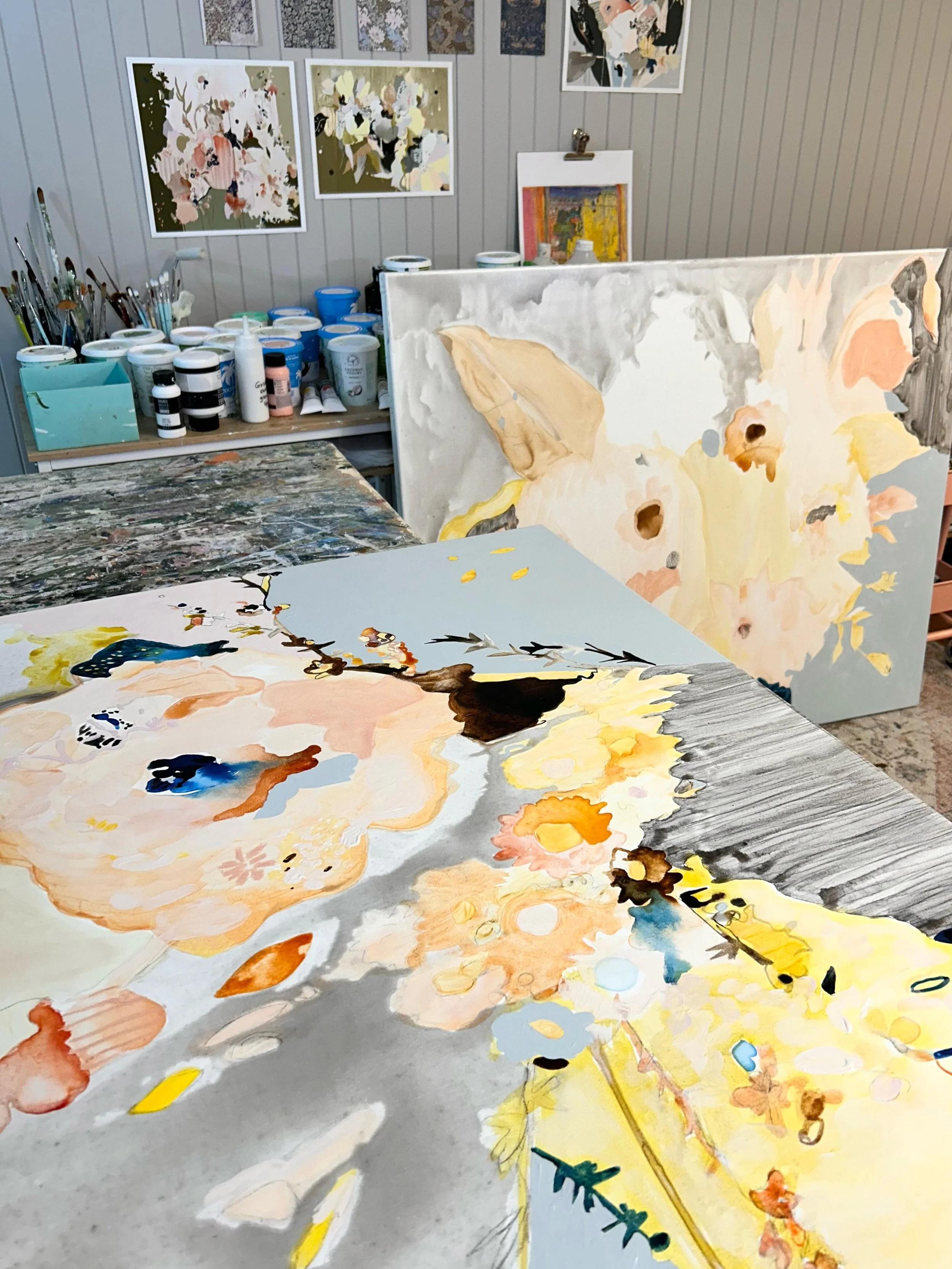 So lovely being back in my little studio 💛
Studio Friday works in progress