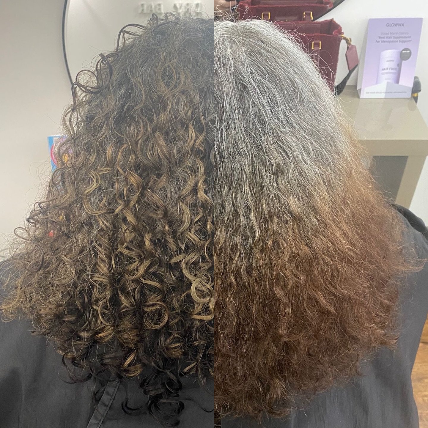 A FEW WEEKS AGO! This happened .. 
.
Our client reached out 🗣️
We had a good chat in the DM&rsquo;s about colour options

We didn&rsquo;t want colour commitment as she had already started the growing out journey but was fed up of the growth line! 

