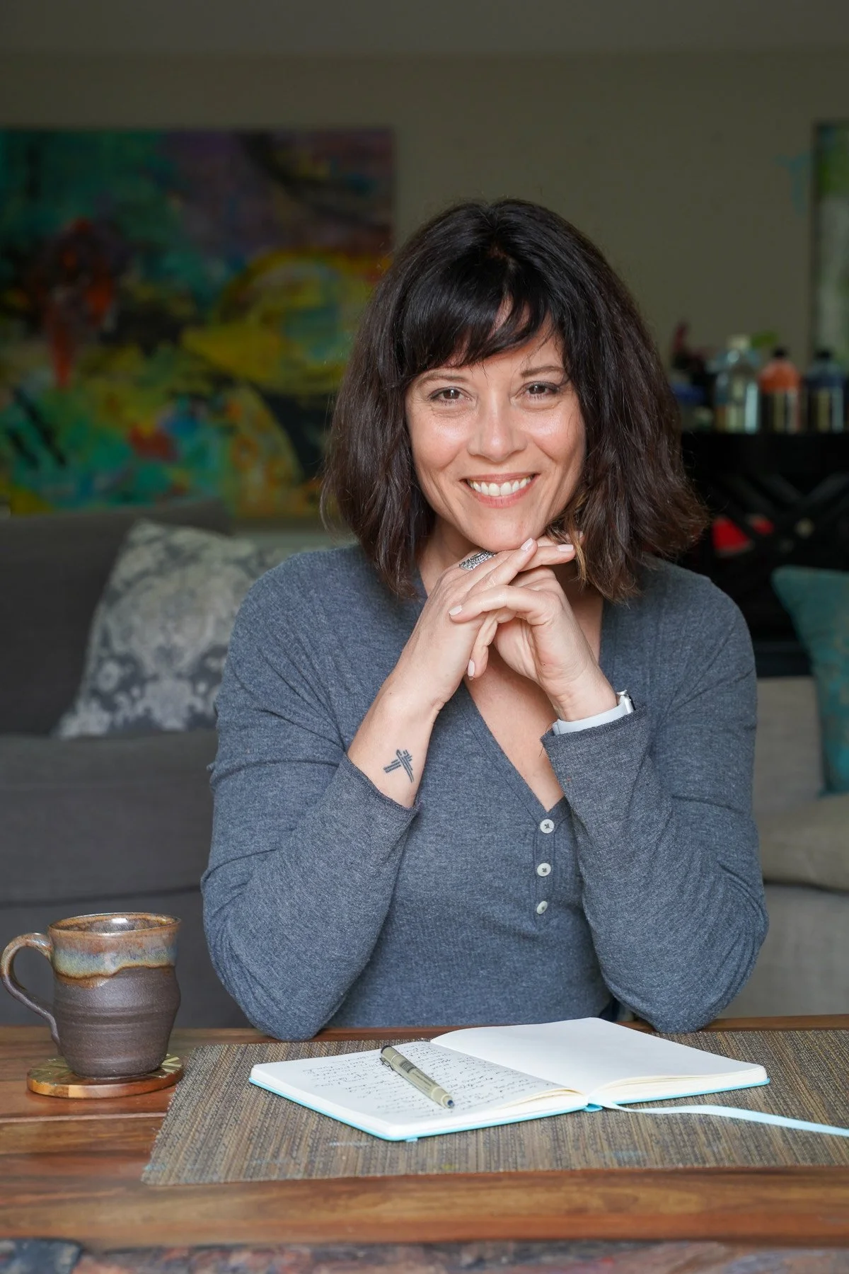 Client_Meghan_Less-is-Maura