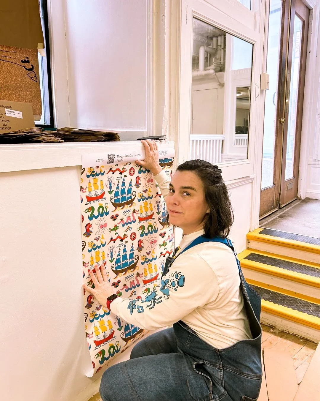 Feeling all kinds of joy seeing my artwork come to life as wallpaper in the soon-to-open Peace House Studio in Maine! 🌿💛

Huge thanks to the lovely owners for sharing these gorgeous photos with me &mdash; it&rsquo;s such a thrill to see my designs 