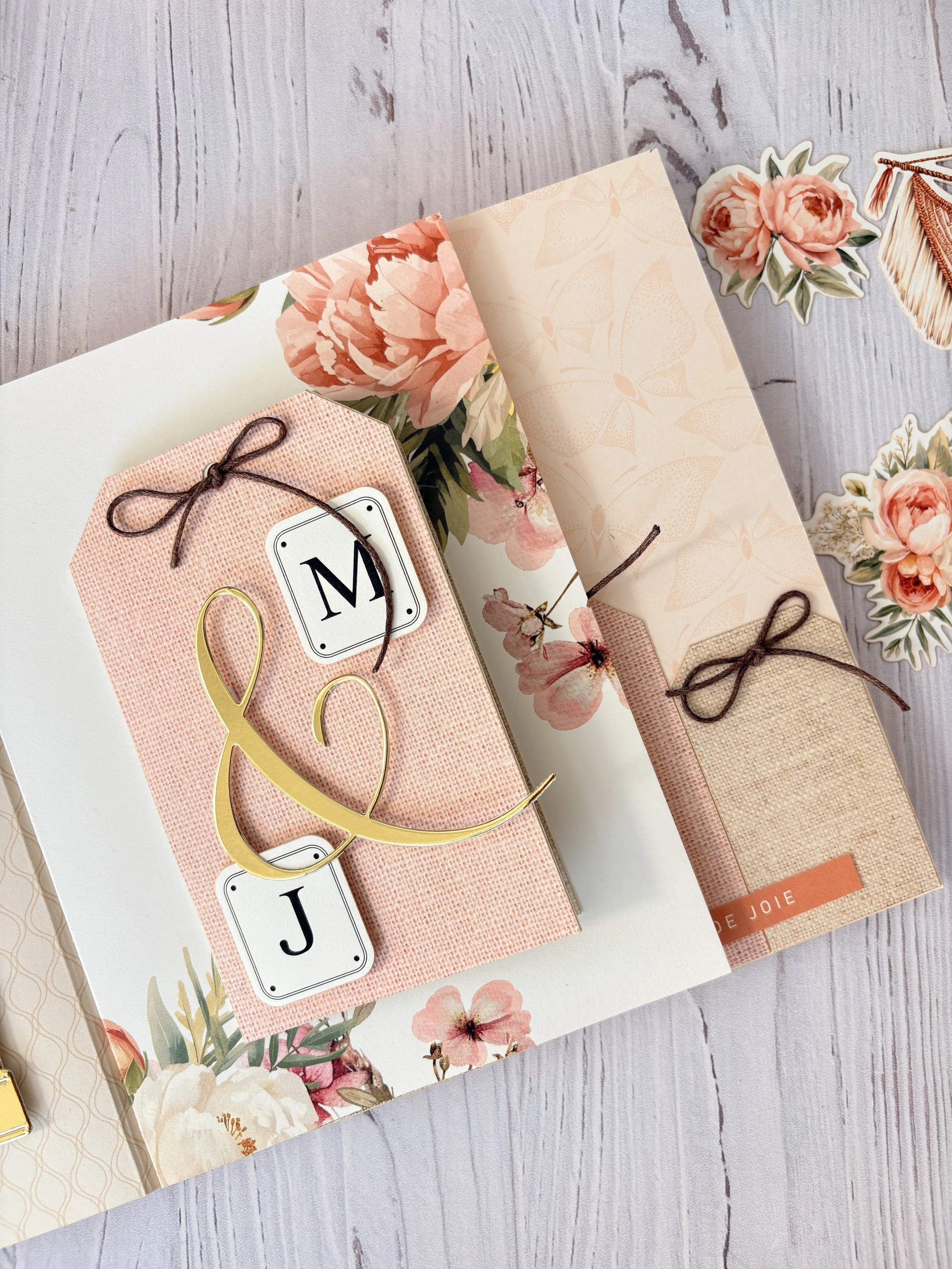 08-2026-S36-Scrap2pat-mini-album-tuto.JPG