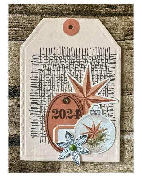 QU'EST-CE QU'UN TAG EN SCRAPBOOKING ET COMMENT L’UTILISER ...