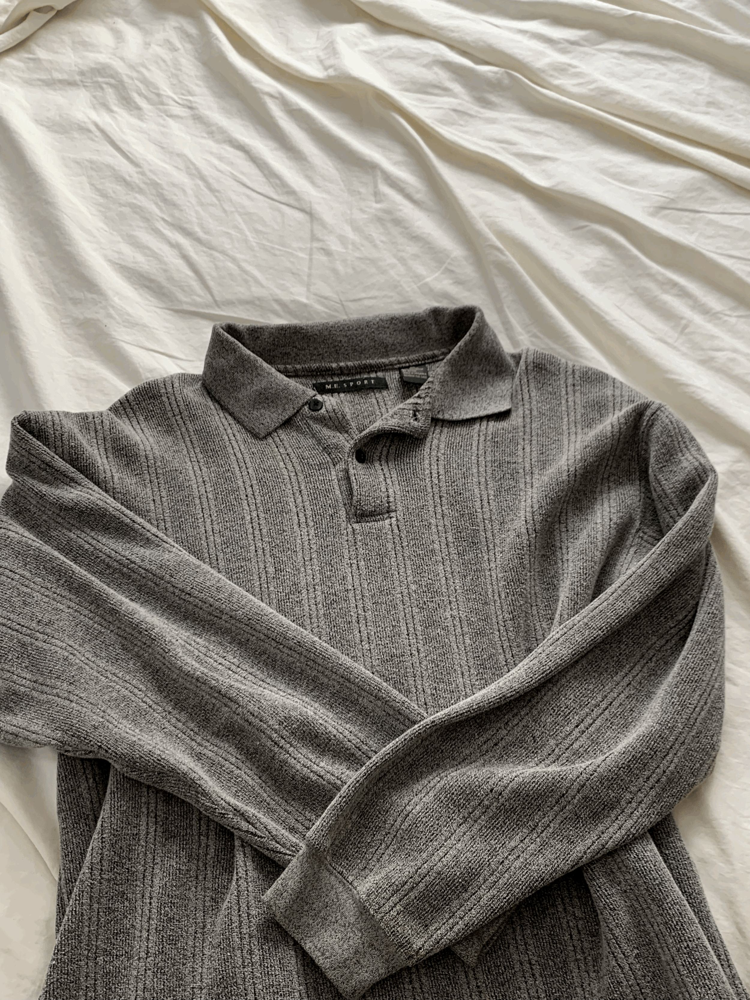 louie's shirt