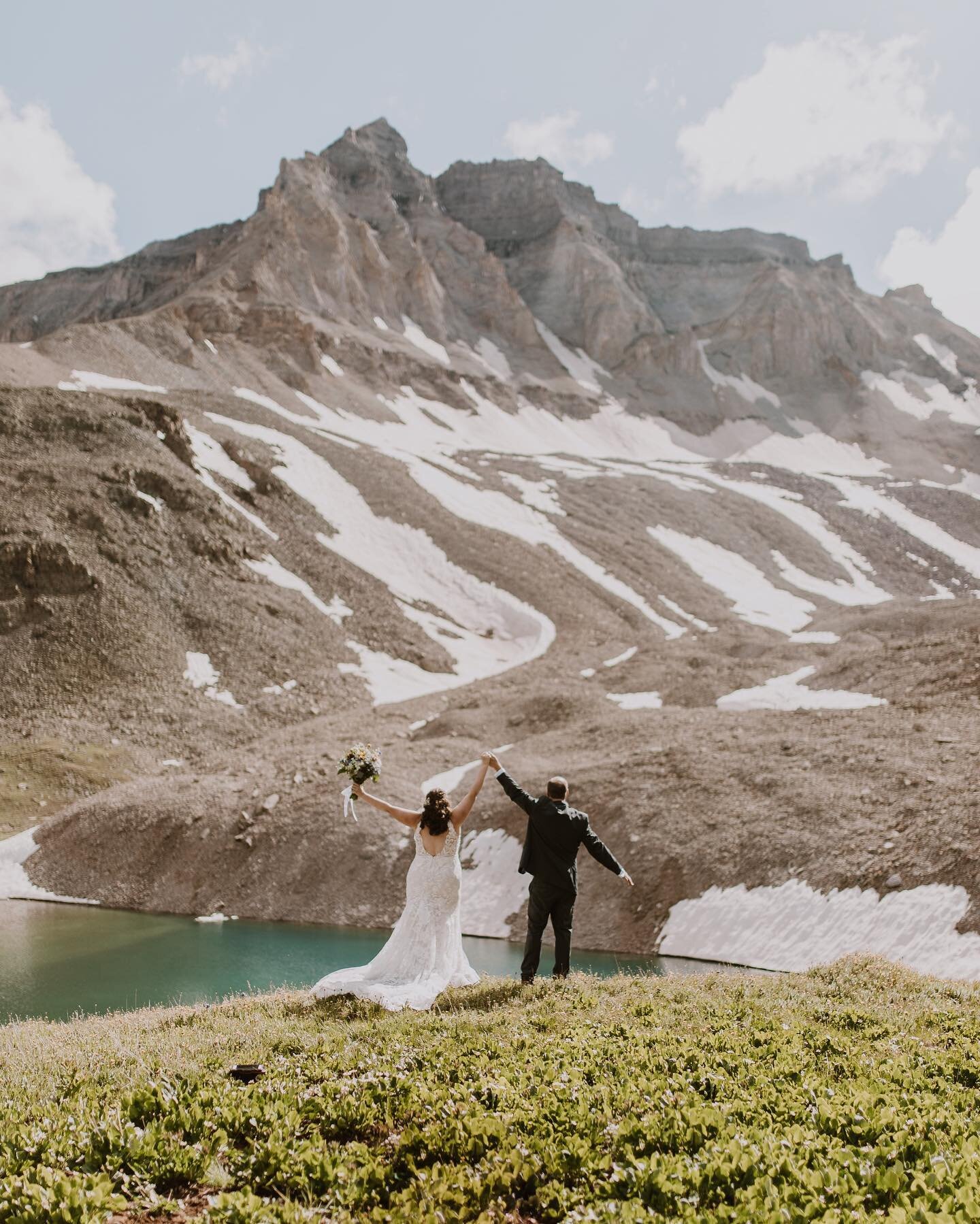 Soaking in every inch of summer in the mountains while it lasts ⛰🌞
.
.
.
.
.
.
.
.
#tellurideelopement #tellurideelopementphotographer #tellurideweddingphotographer #ourayelopement #ourayelopementphotographer
#crestedbutteelopement #crestedbutteelop