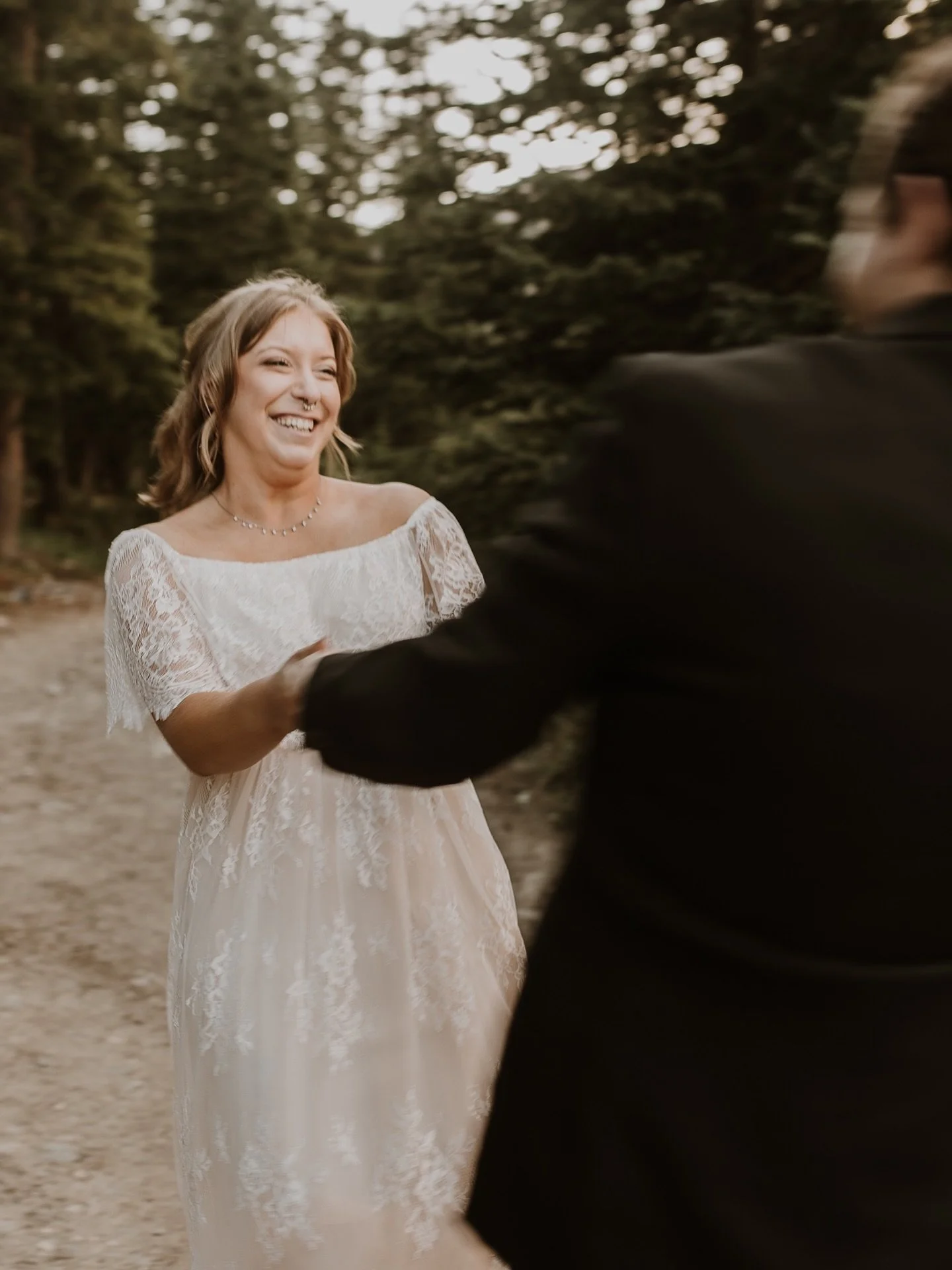 Never posted photos from this sweet, quiet couple from a couple years ago, so here&rsquo;s a pic of them twirling in the forest ✨
.
.
.
.
.
.
.
.
#coloradoelopementphotographer 
#crestedbutteelopement #crestedbuttephotographer #crestedbuttewedding #c