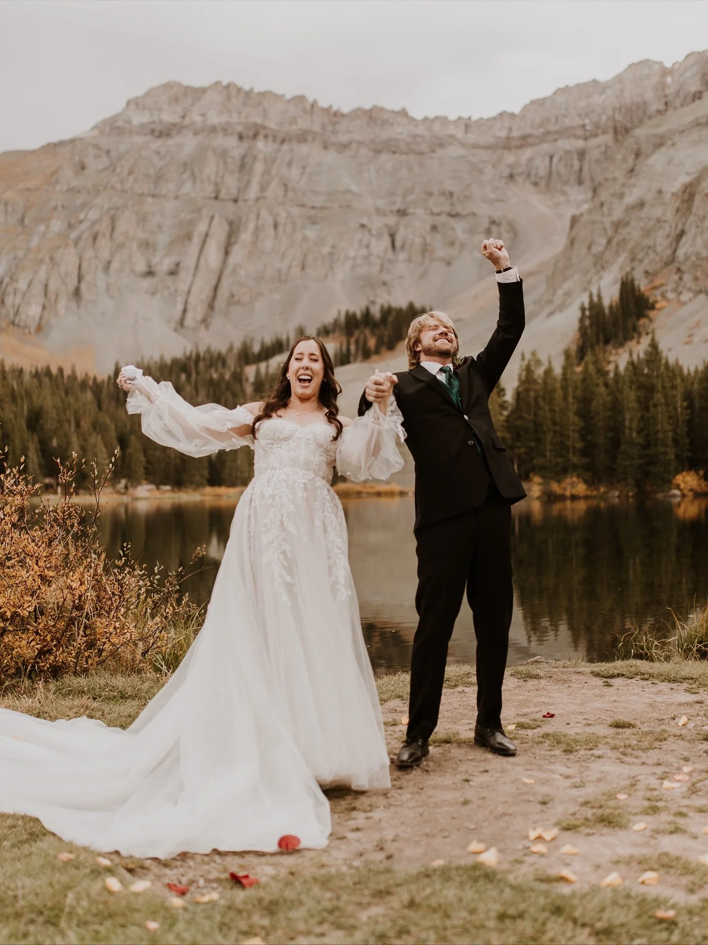 Screaming and crying and laughing ✨
.
.
.
.
.
.
.
.
#tellurideelopement #tellurideelopementphotographer #tellurideweddingphotographer #ourayelopement #ourayelopementphotographer
#silvertonelopement
#coloradoelopementphotographer 
#adventureelopementp