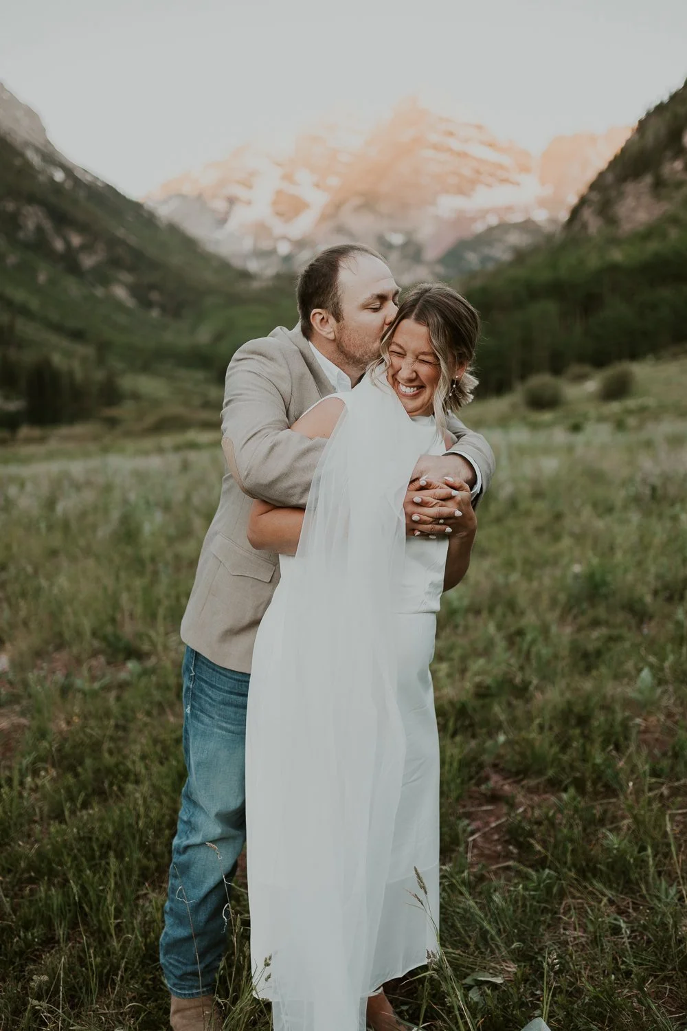 Simple Elopement at the Maroon Bells