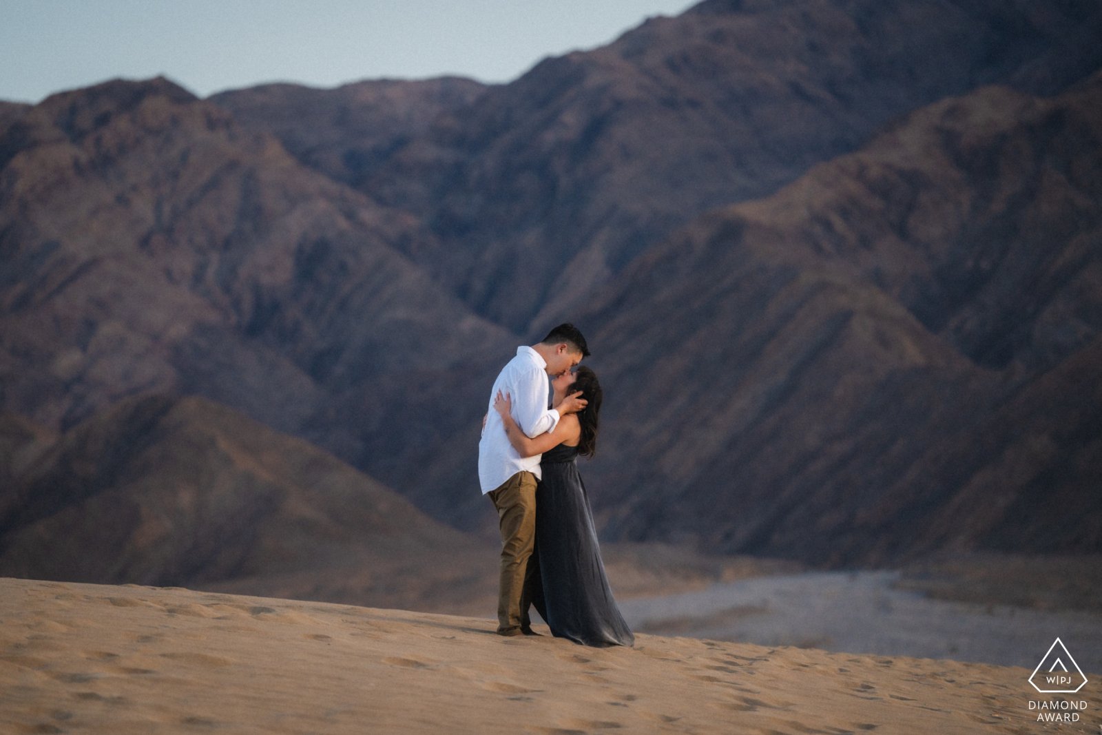 worlds-best-couple-portrait-photography-2688725.jpeg