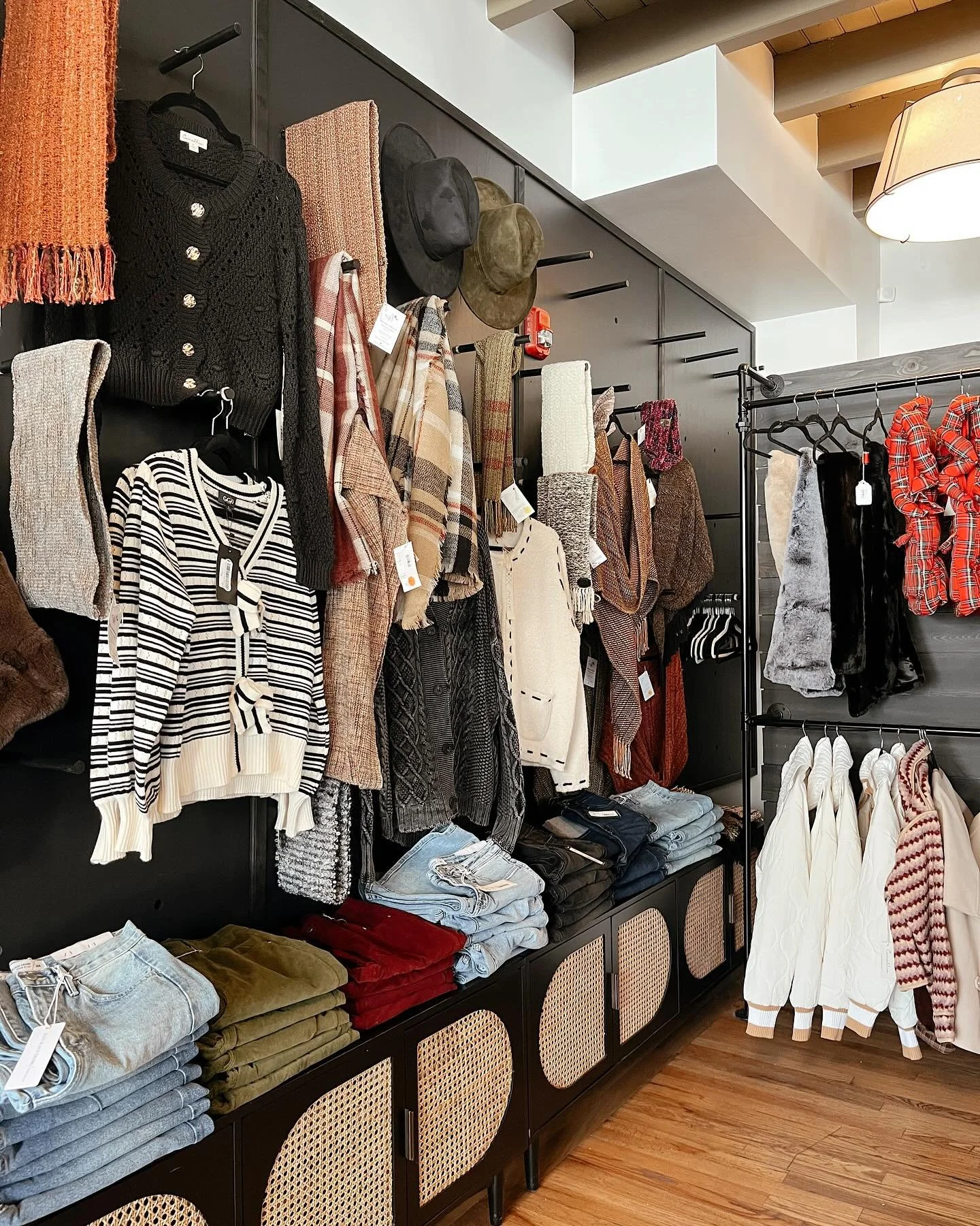 SLM&rsquo;s New product release &amp; recent restocks! Swipe << to see the goods!! 
.
.
.
🌟 Shop new, unique statement pieces for your wardrobe in our stylish boutique corner 🛍️
🌟 @beekman1802 New Milkshake body moisture mist. Made with goat