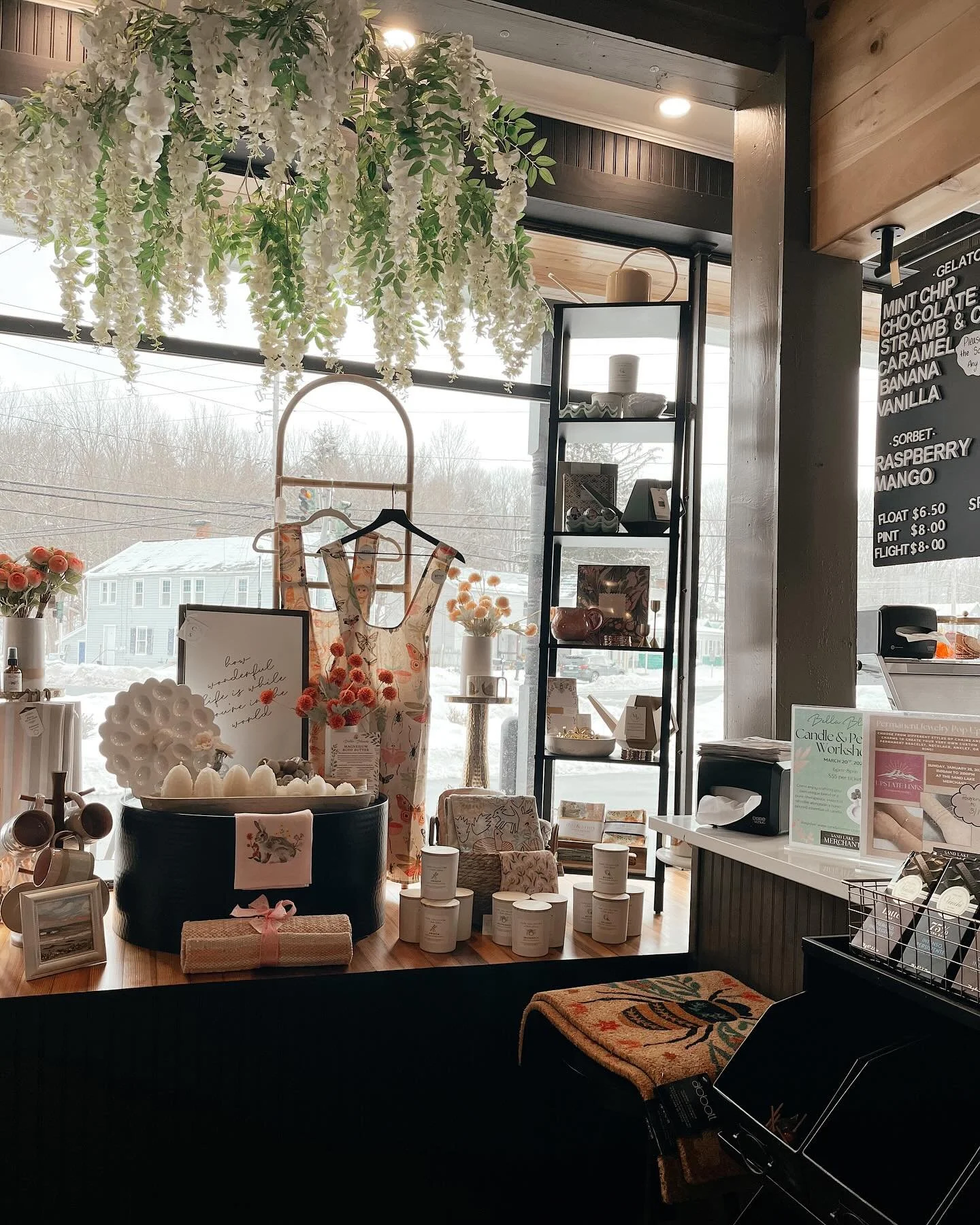 Contrary to the inclement weather ❄️ here in the 518, SPRING has arrived at SLM!! 🌱🌷

Shop with us today, we&rsquo;re here until 4pm!! 

Store hours: 
Tuesday &mdash; Friday // 9am&mdash;5pm
Saturday &amp; Sunday // 9am&mdash;4pm
Closed Monday

See
