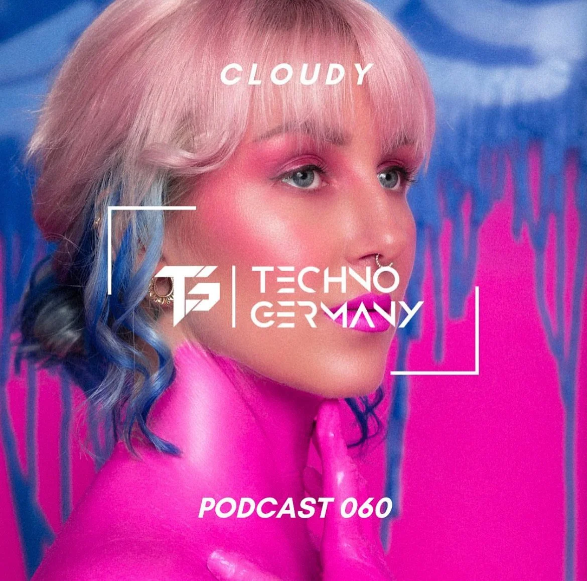 Model: CLOUDY
Photo: Kai marc pel
H&M: Laura Gertz