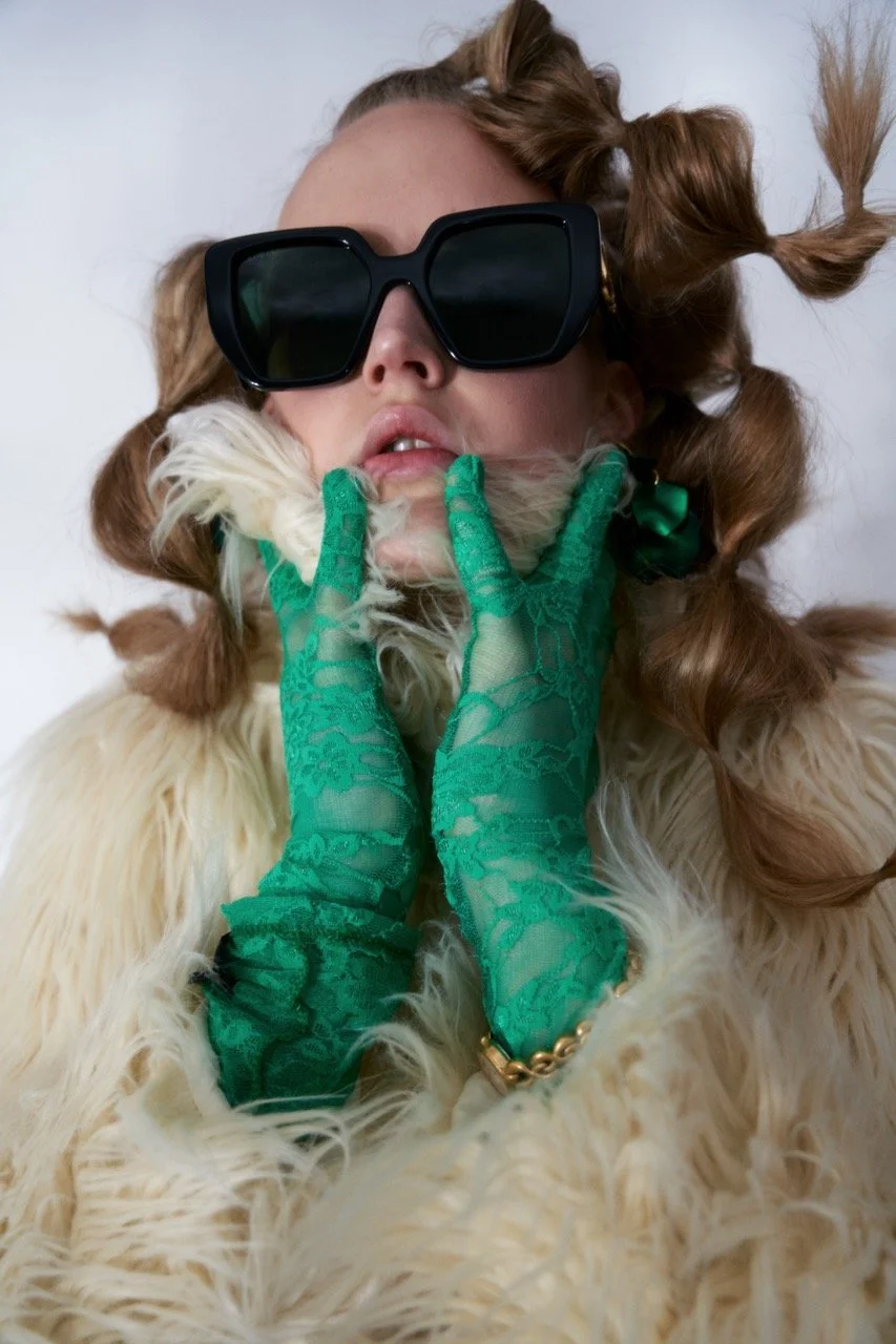 Model: Elsa Loetzke
Photographer: Nghia Do Thanh
HMU: Laura Gertz ( me ) 
HMU Assistent: Lara 
Stylist: Sara Maryam