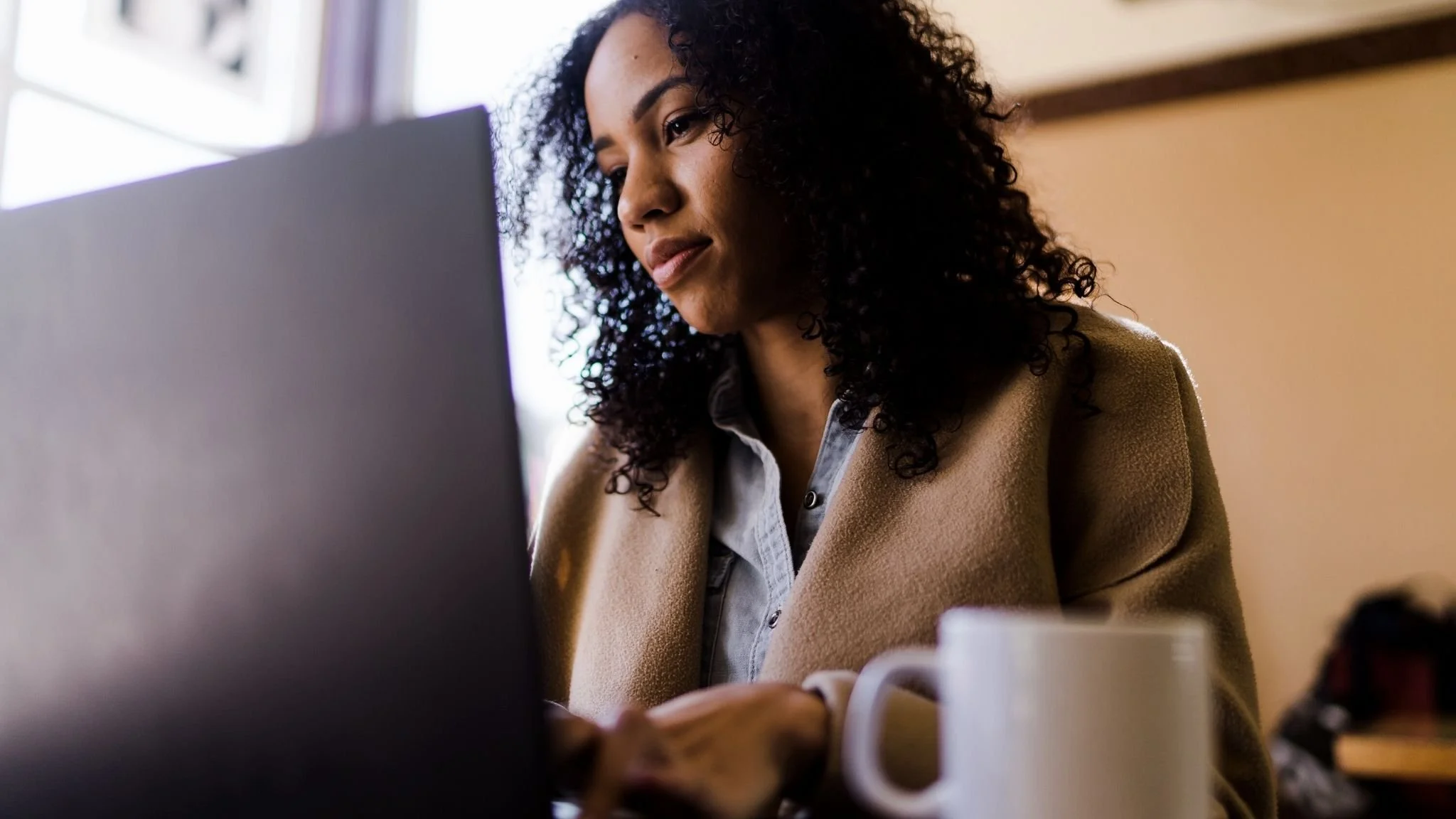 woman-of-colour-online-therapy