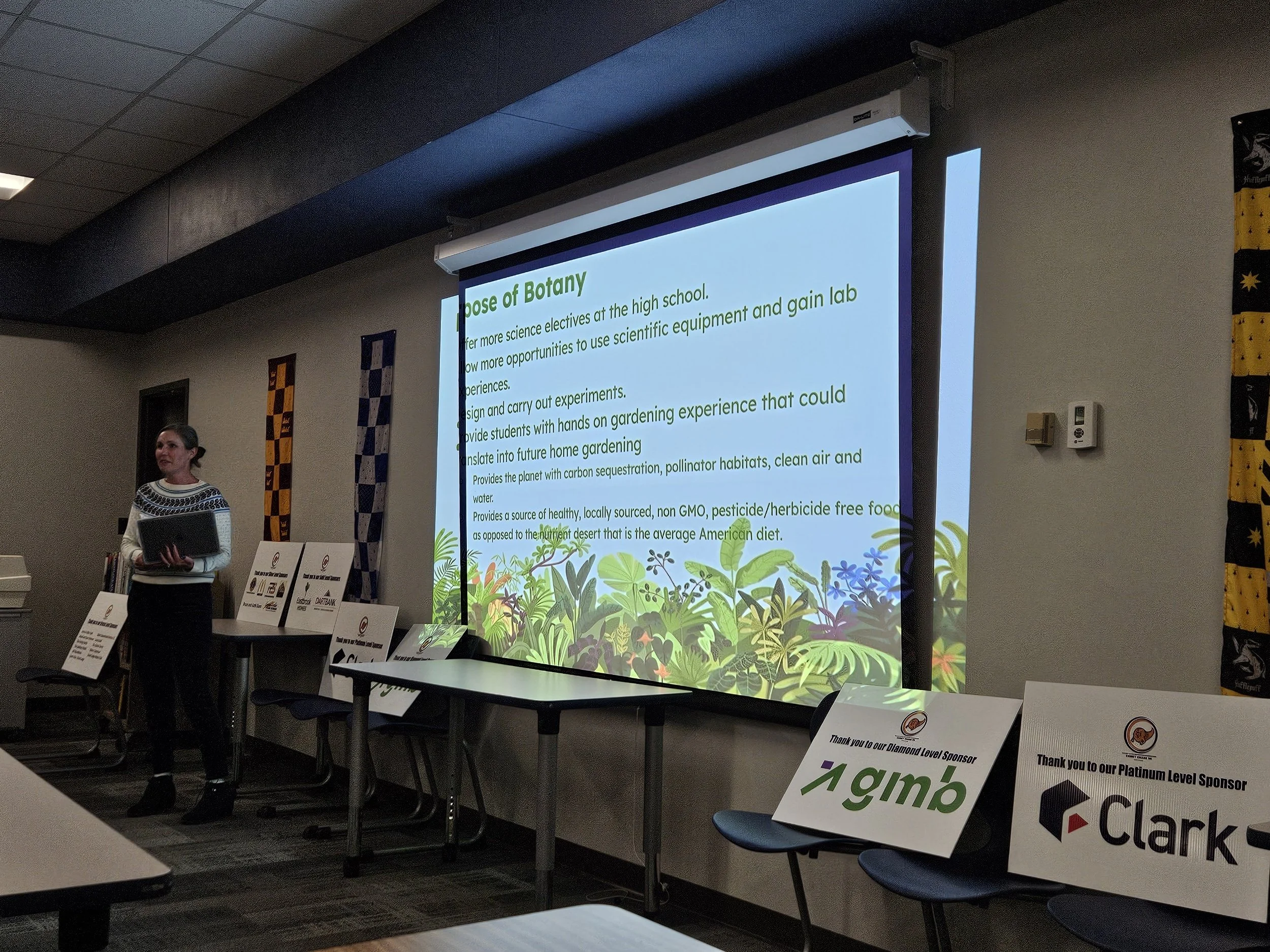 Botany Lab Equipment

This grant helps support a new class offering at the High School -- Botany! The new growing equipment will give students the opportunity to grow their own plants and design and run their own experiments.