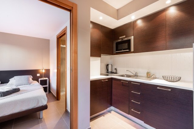 Suite 22-3.jpg
