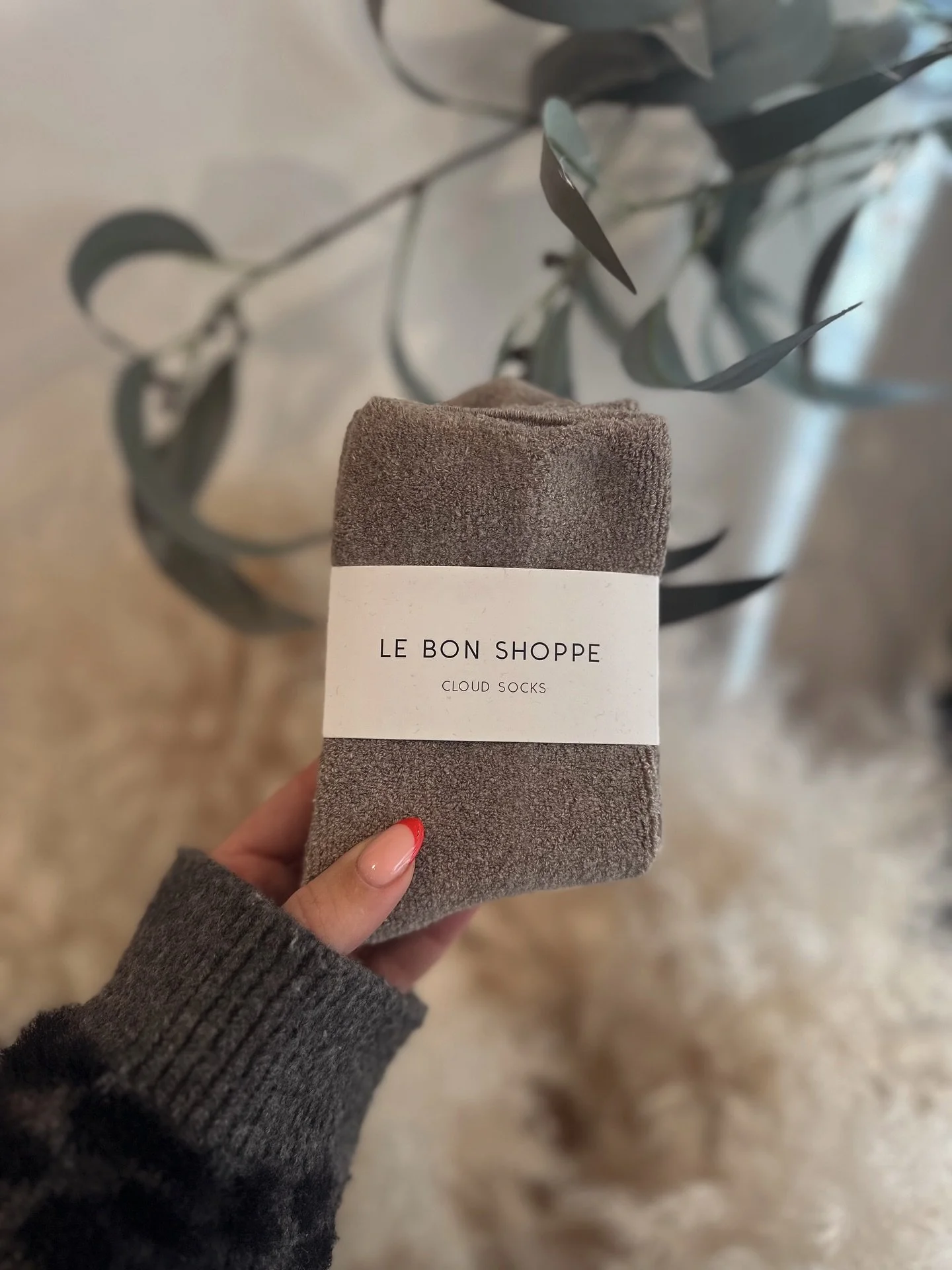 Look what's back ✨ Cloud socks are hands down the comfiest and cutest socks to wear all year round 💫

Available in store or online www.seapurslane.co.uk 

#lebonshoppe #cloudsocks #socks #gifts #cosyseason #autumnal #autumnfashion #giftshop #bridpor