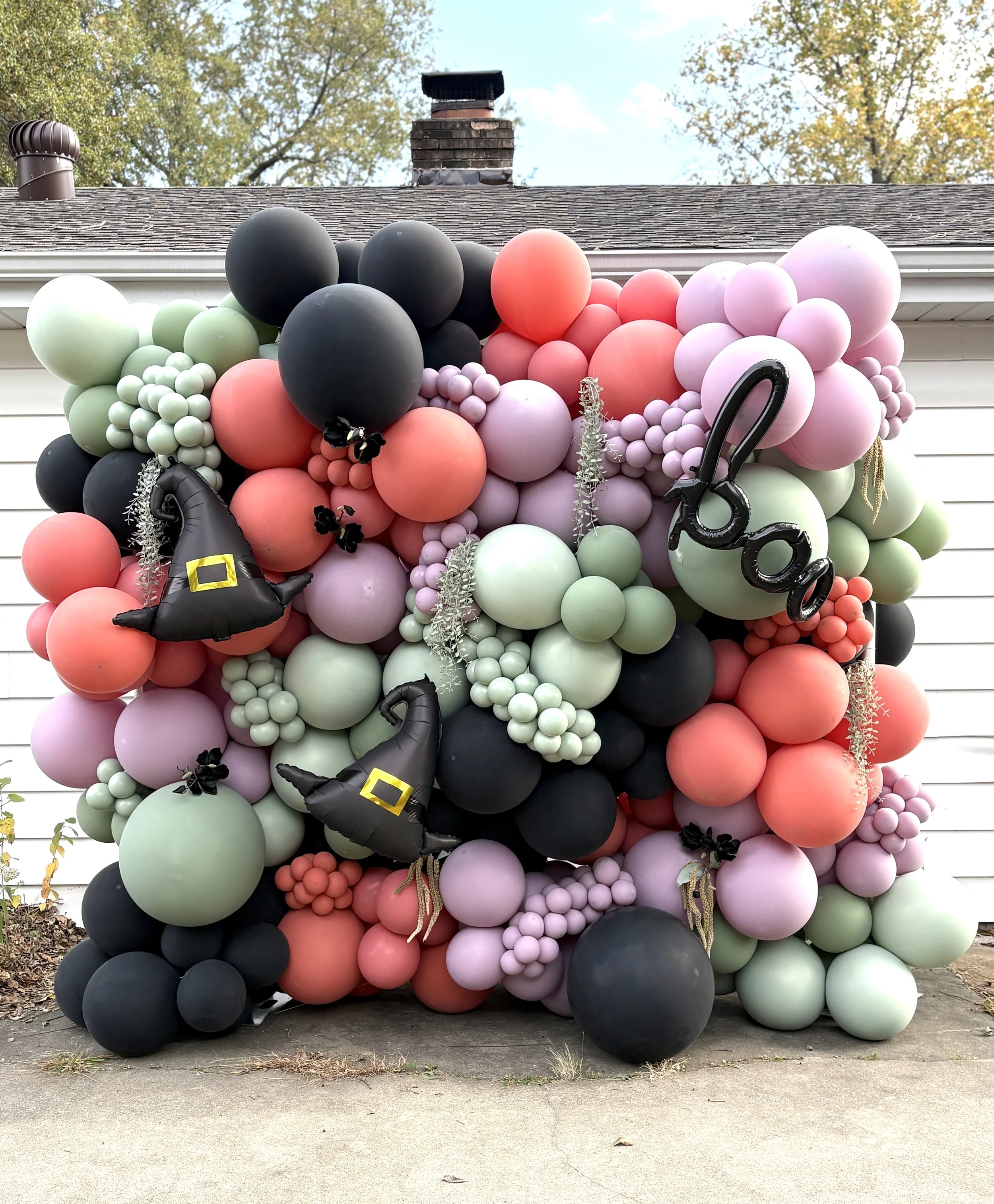 Balloon wall for birthday party and corporate events