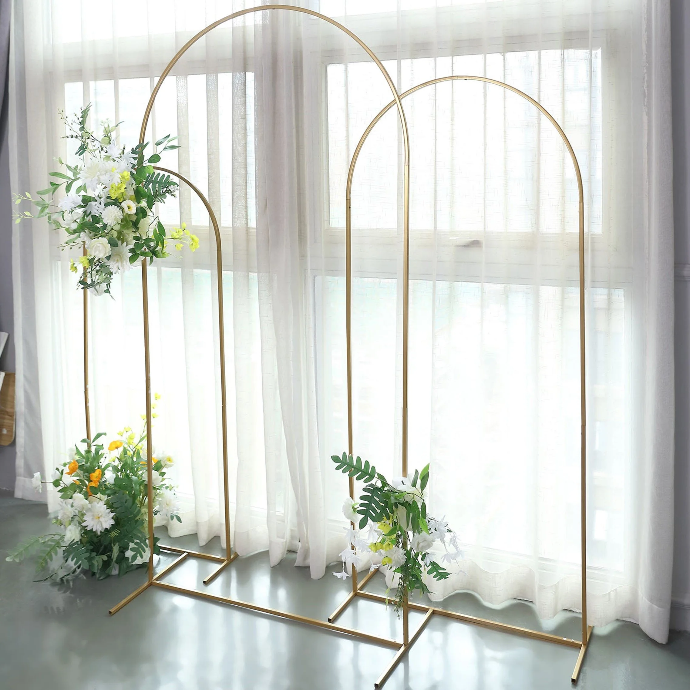 Gold chiara frames for balloon and floral decor