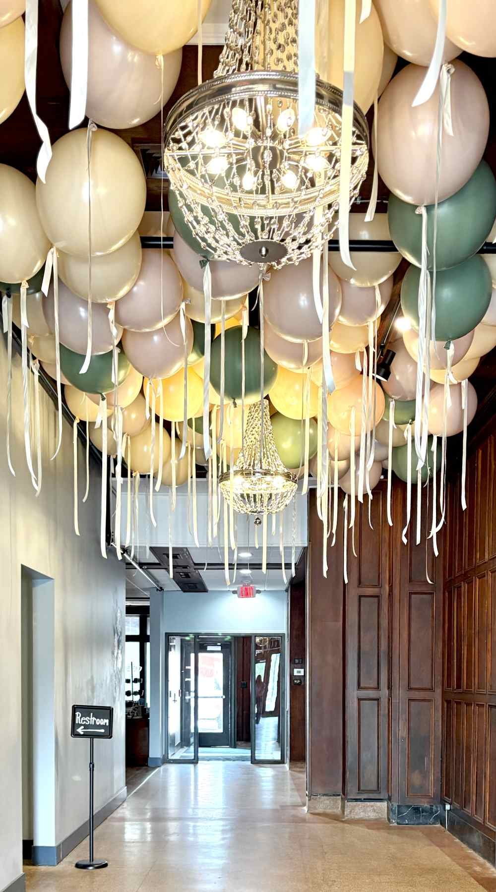 Helium Ceiling Balloons.jpg