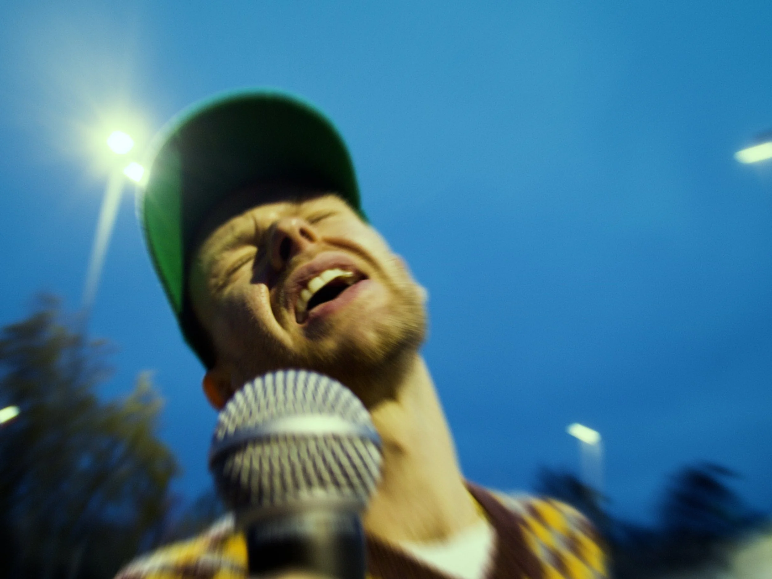 Sequence 01.00_01_28_02.Still018.JPG