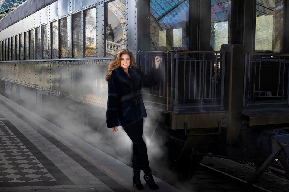 Kathy Ireland Expands Her Licensing Empire In A Fashion Line With HSN