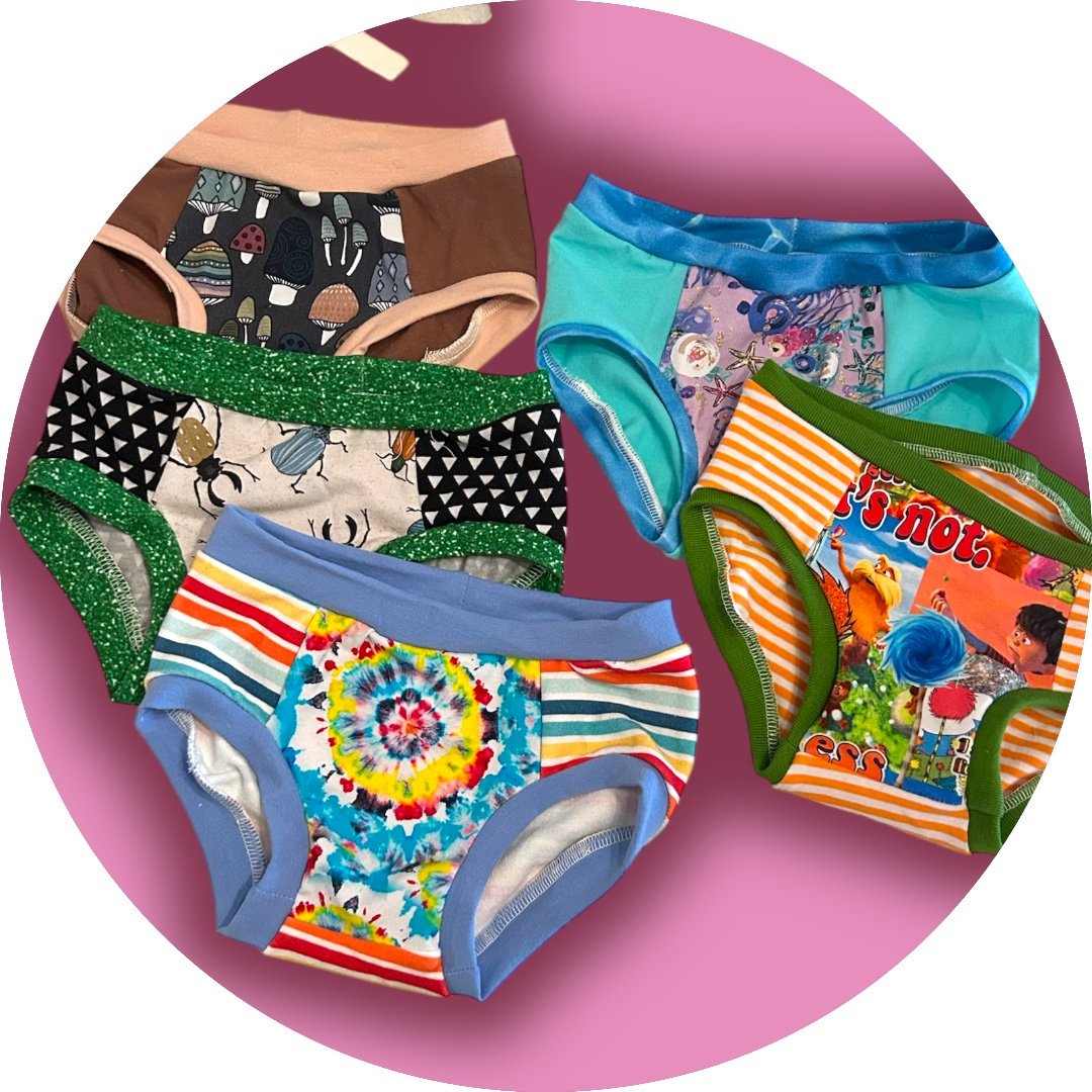 Size 4 undies bundle of 5