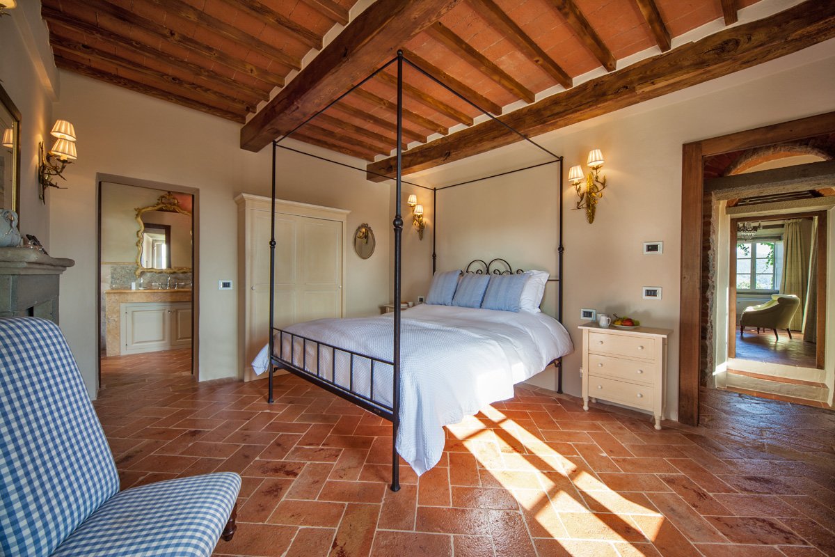 2nd bedroom villab.jpg