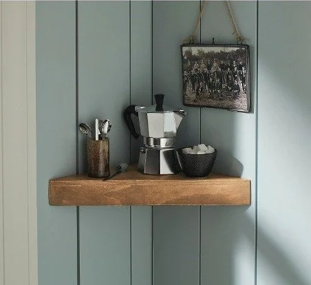corner shelf wood.jpeg