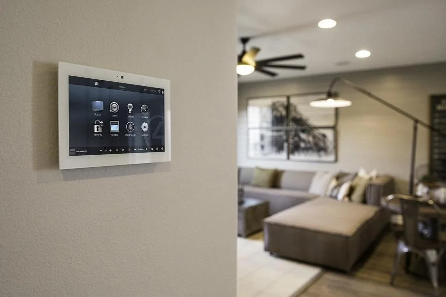 NEW TO HOME AUTOMATION? BUILD A SMART ROOM WITH CONTROL4!
