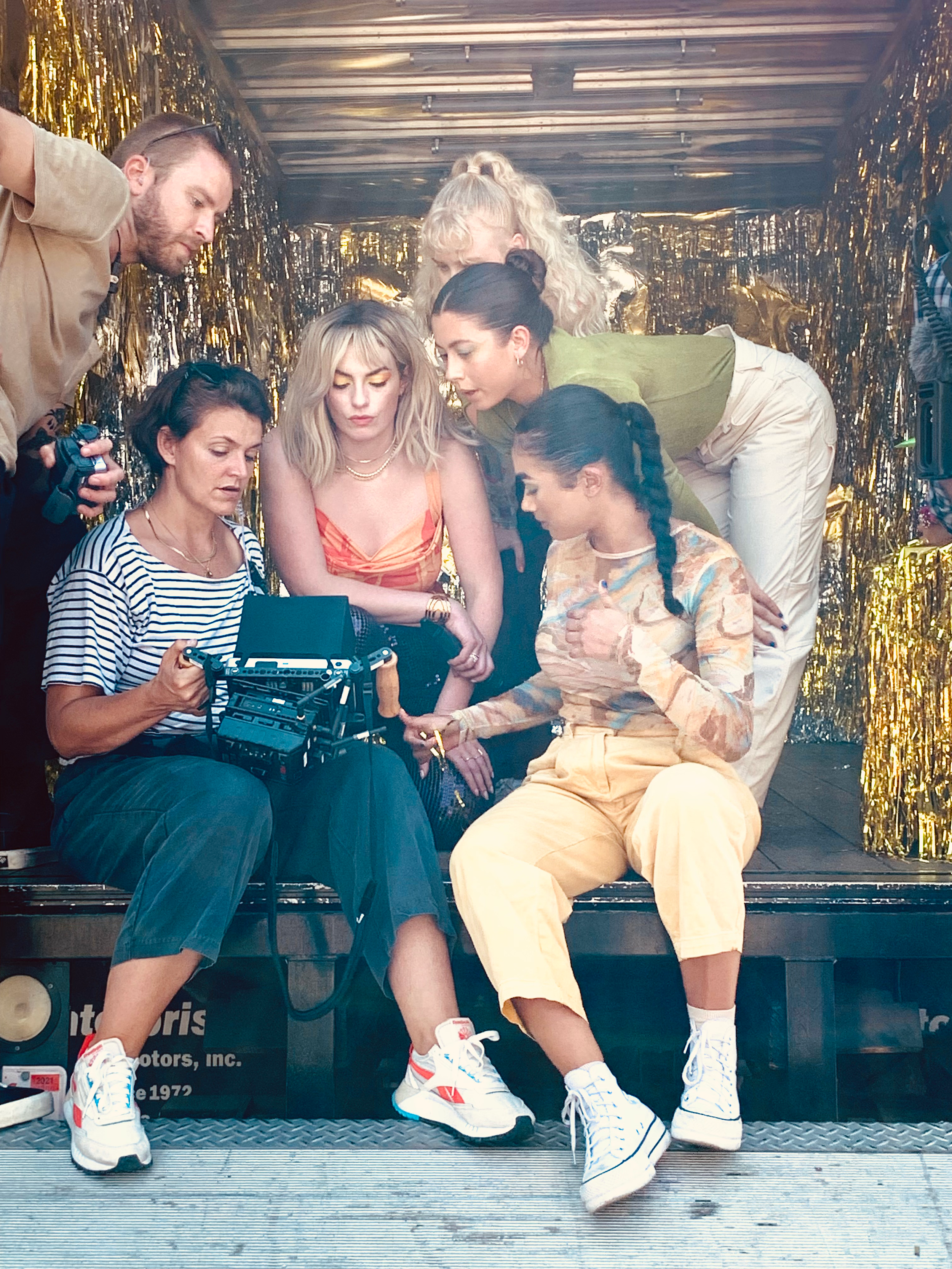 Lola BTS (1).png