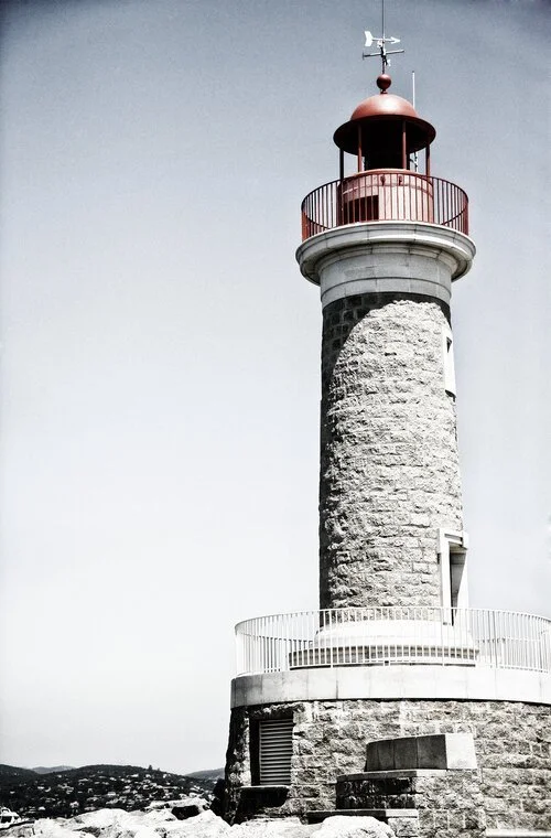 St.+Tropez+lighthouse.jpg