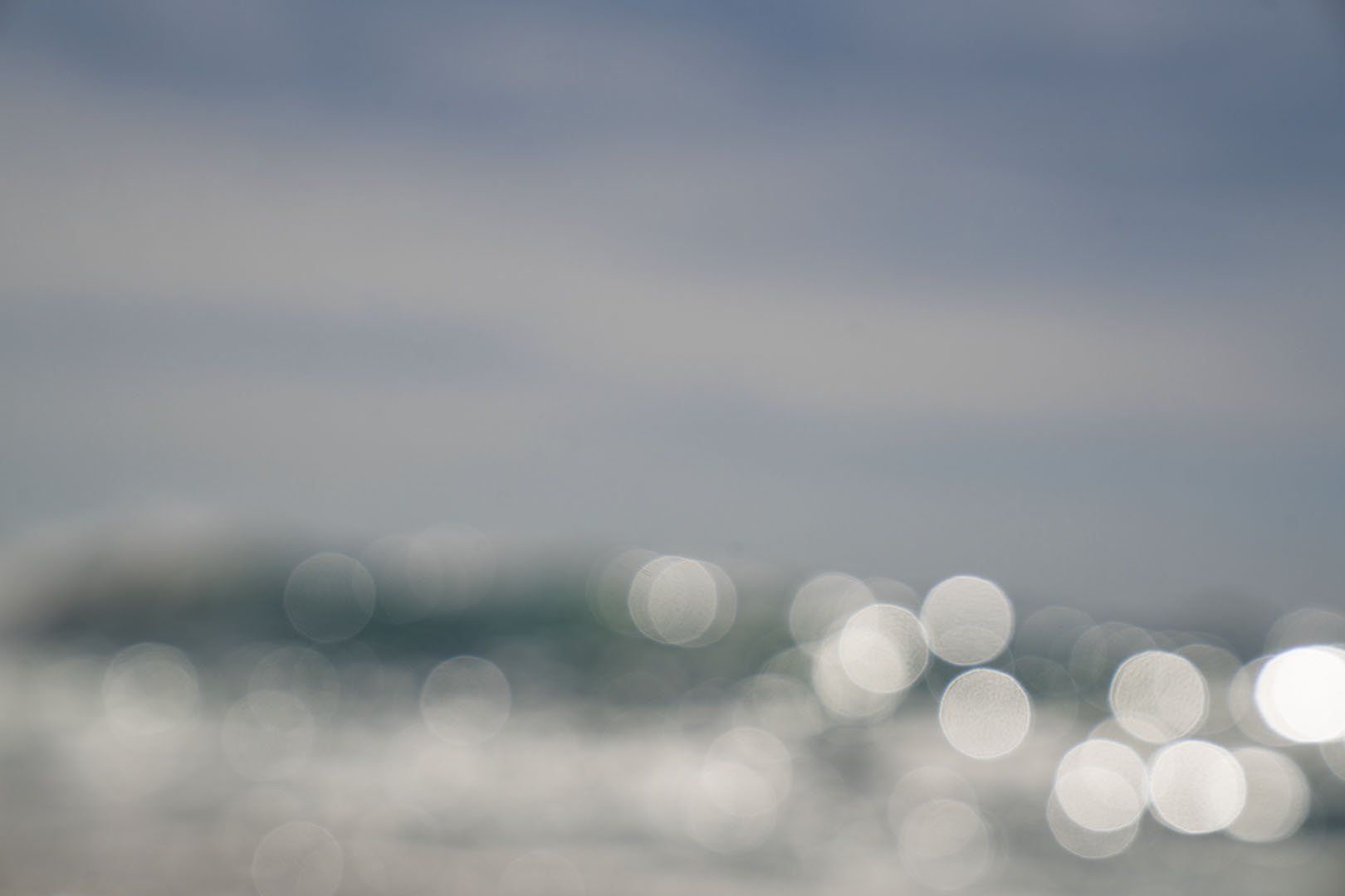 water bokeh_white.jpg