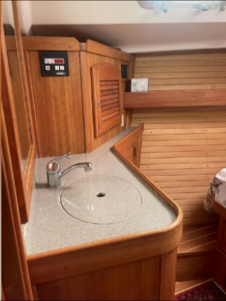 Vberth sink.png
