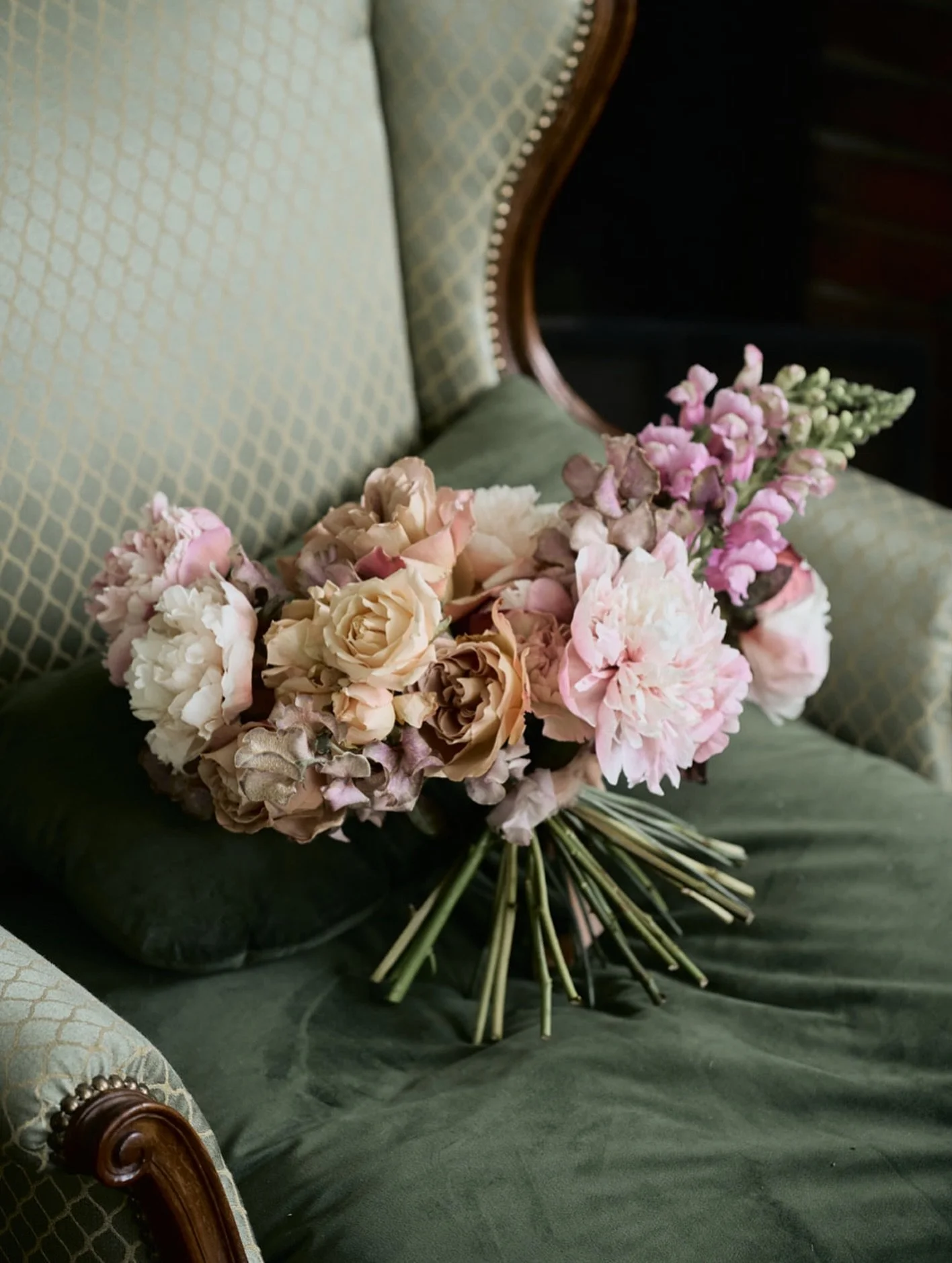 Fleur

D &mdash; E | Wedding

Venue &mdash; @sgpwedding 
Flowers &mdash; @caterinamaurini 

#wedding #matrimonio #monza #weddingphotography #weddingphotographer #fotografodimatrimonio #parcodimonza