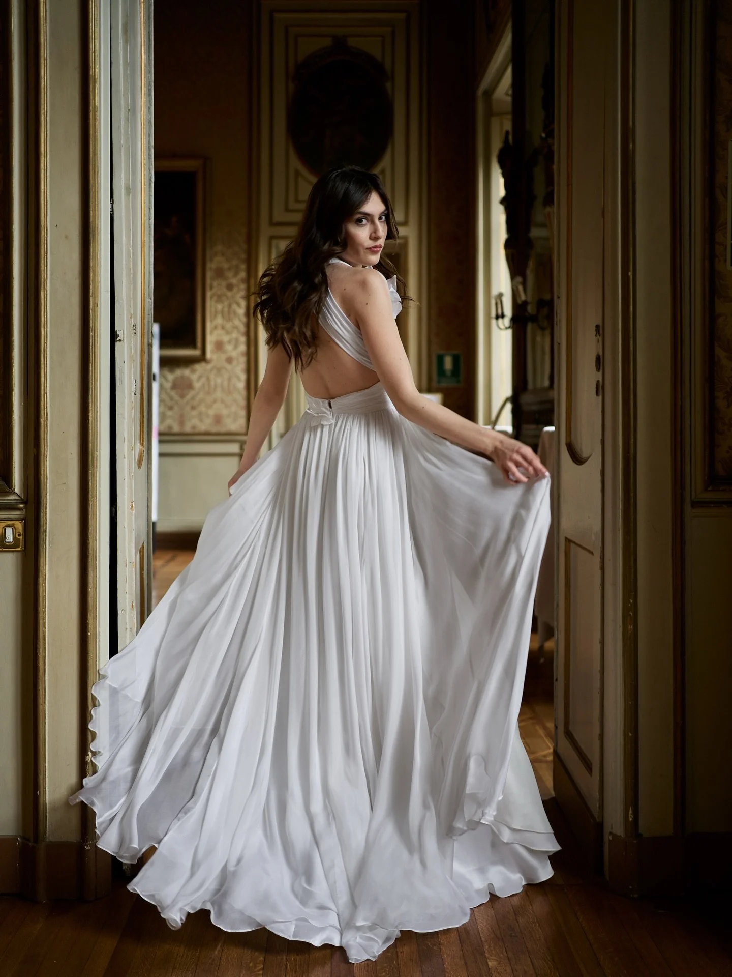 Feather
.
.
.
Styled Shoot in Milan

@confapimilano 

Location &mdash; @palazzocusani 
Presidente ConfapiD Milano &mdash; @serenag73 
Designer &mdash; @giuliabiffis 
Event and Wedding  Planner &mdash; @ivanavegetti_weddingplanner 
Make-up and Hair &m