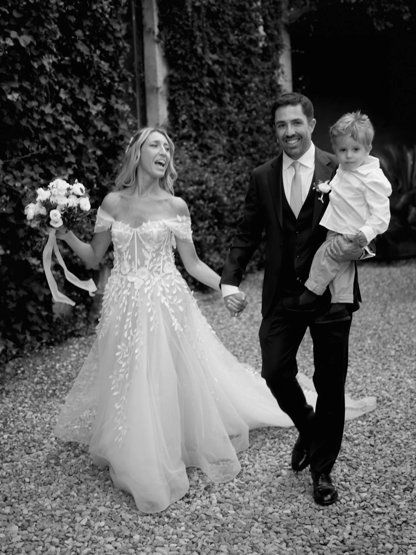 Family

Planner &amp; Florist &mdash; @jiyuwedding 
Wedding Stationary &mdash; @l.m_designstudio_ 

#wedding #italyweddingphotographer #matrimonio