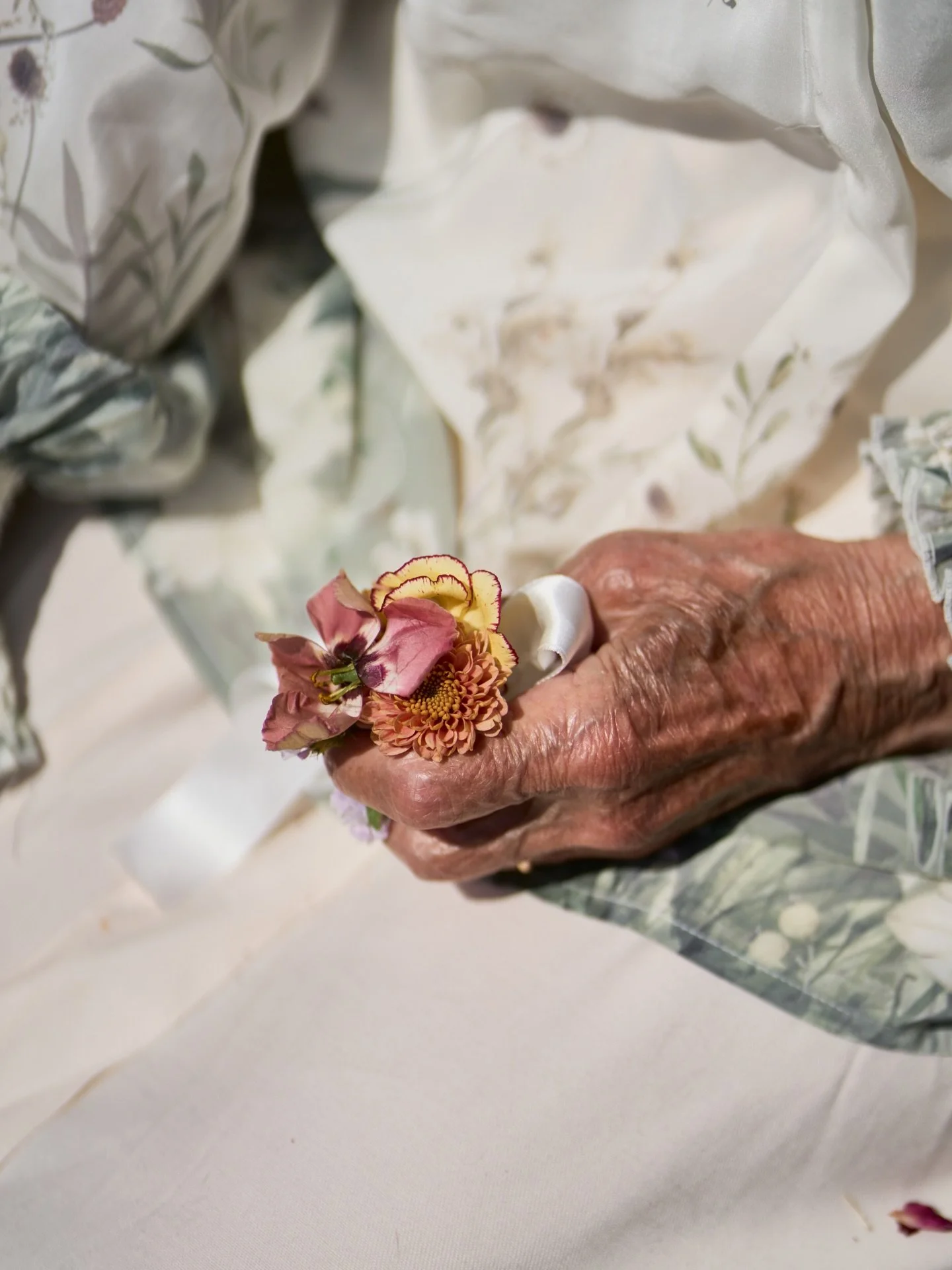 Granny

Venue &mdash; @trattoriailportico.it 

#wedding #aperitif #cocktail #italyweddingphotographer